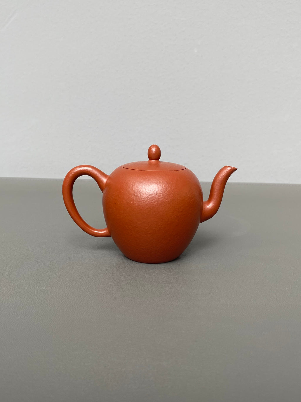 范泽锋高徒·邱爽紫砂潜力重器《美人肩壶》——原矿优质粗砂朱泥·100cc ——江苏省级大师·邱爽 亲制