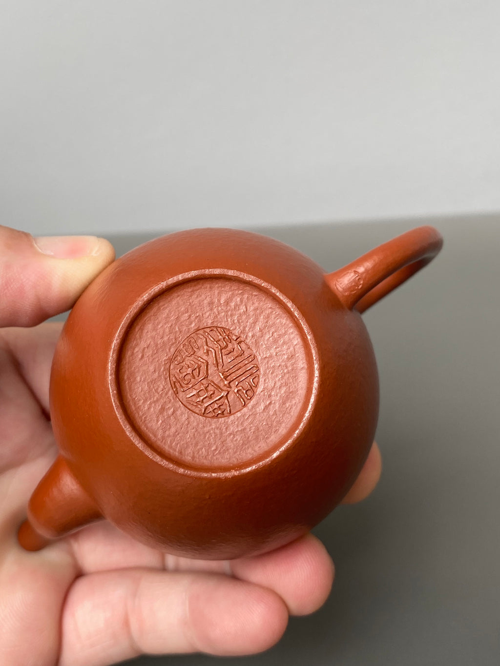 范泽锋高徒·邱爽紫砂潜力重器《美人肩壶》——原矿优质粗砂朱泥·100cc ——江苏省级大师·邱爽 亲制