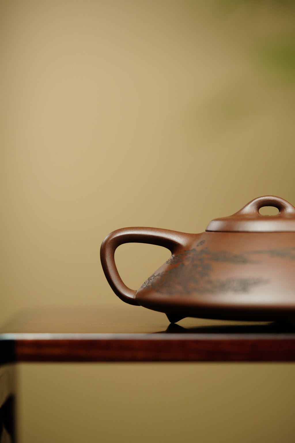 陈宏林大师传世巅峰臻品【合瓢】业界标杆·——原矿优质底槽清，110cc ——紫砂山水陶刻天花板·陈宏林亲工