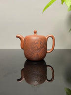 杨喜雨大师顶流臻品《滴泉壶》形神兼备·礼藏双宜·传世重器！  ——原矿优质底槽清·350cc ——紫砂刻绘全能艺术名家·杨喜雨 亲工