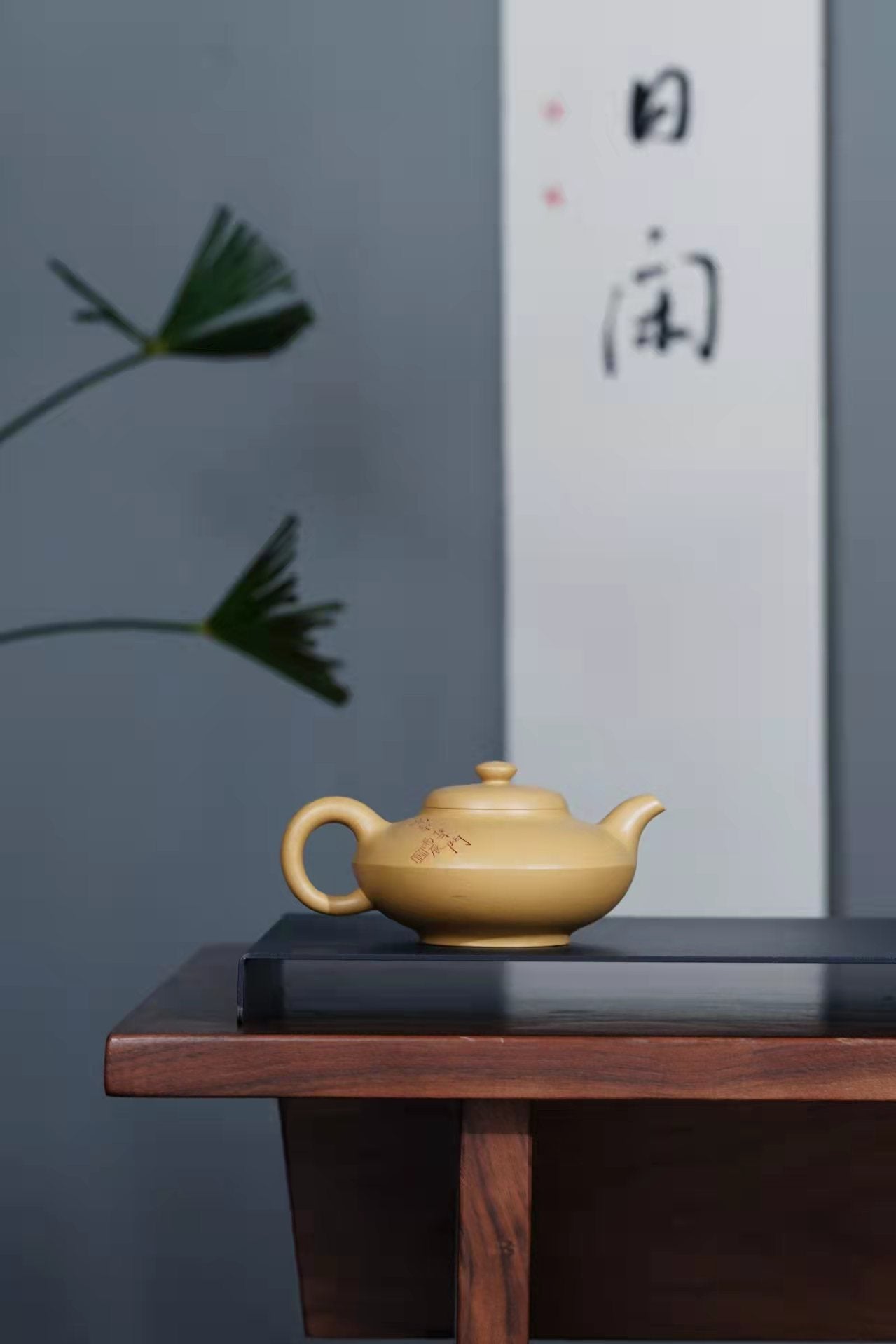 省大师吴培林高徒·王雅丽制【合欢壶】世家传承·——泥料：原矿优质段泥·150cc