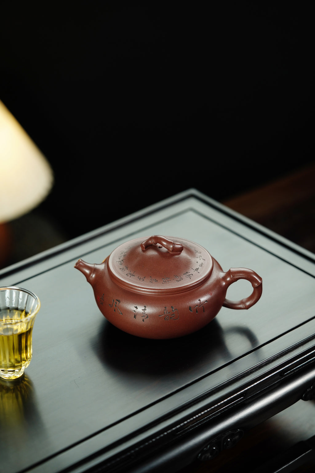 储立之大师传世典藏重器《潇湘竹影壶》是礼藏双宜首选的高端艺术品！  ——原矿优质龙血砂·300cc