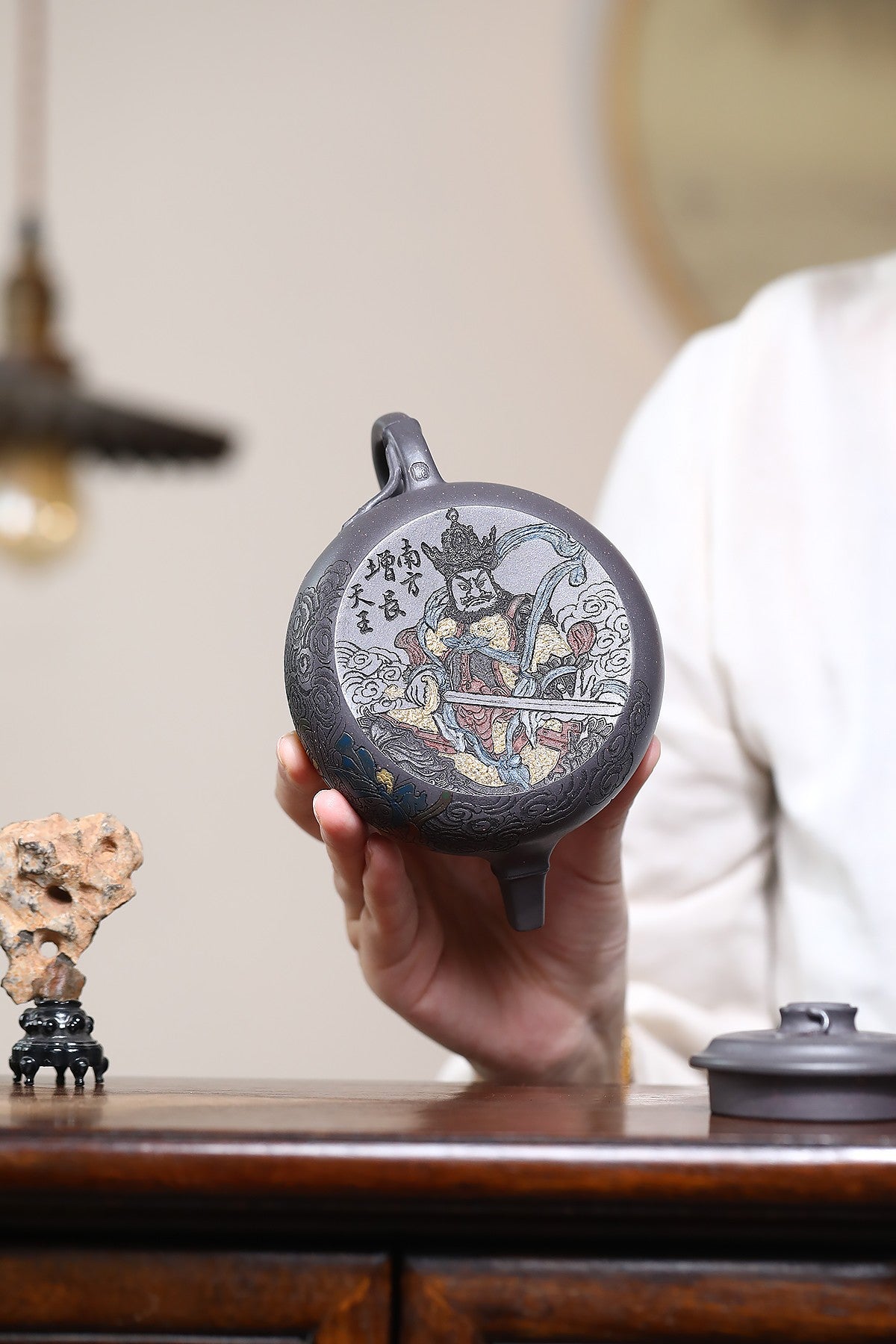 《四大天王系列之南方增长天王》 东盟紫砂行业领军人物新作【霸王石瓢.北方多闻天王】 陶刻圣手—国礼艺术家(高级)（储国峰）