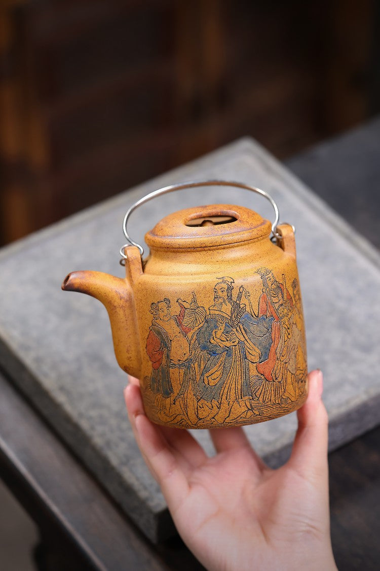 【安徽博物院馆藏作品——仙渡壶】陶刻圣手—国礼艺术家(高级)（储国峰）_____原矿极品黄金砂柴烧 480cc