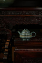 范大生嫡脉·江苏省大师范秀芳·紫砂臻品《六方隐角竹鼓壶》——优质九龄君子兰·330cc（入册款代表作）