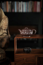 范大生嫡脉·江苏省大师范秀芳·紫砂臻品《扁合菱壶》——原矿优质天青泥·300cc（入册款代表作）