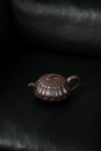 范大生嫡脉·江苏省大师范秀芳·紫砂臻品《扁合菱壶》——原矿优质天青泥·300cc（入册款代表作）