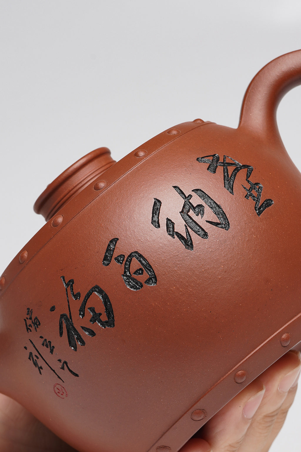 储立之大师传世典藏重器《太极鼓壶》是礼藏双宜首选的高端艺术品！  ——原矿优质 红清水泥·550cc