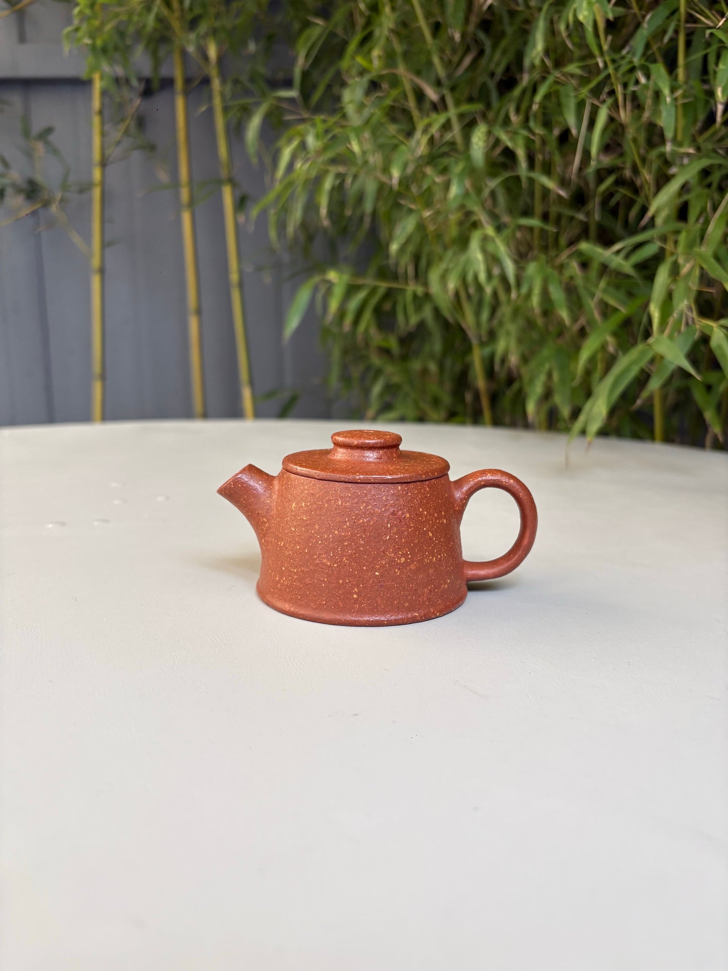 范泽锋高徒·邱爽紫砂潜力重器《汉瓦壶》是您礼藏皆宜的高端艺术品👍  ——原矿优质降坡泥·100cc