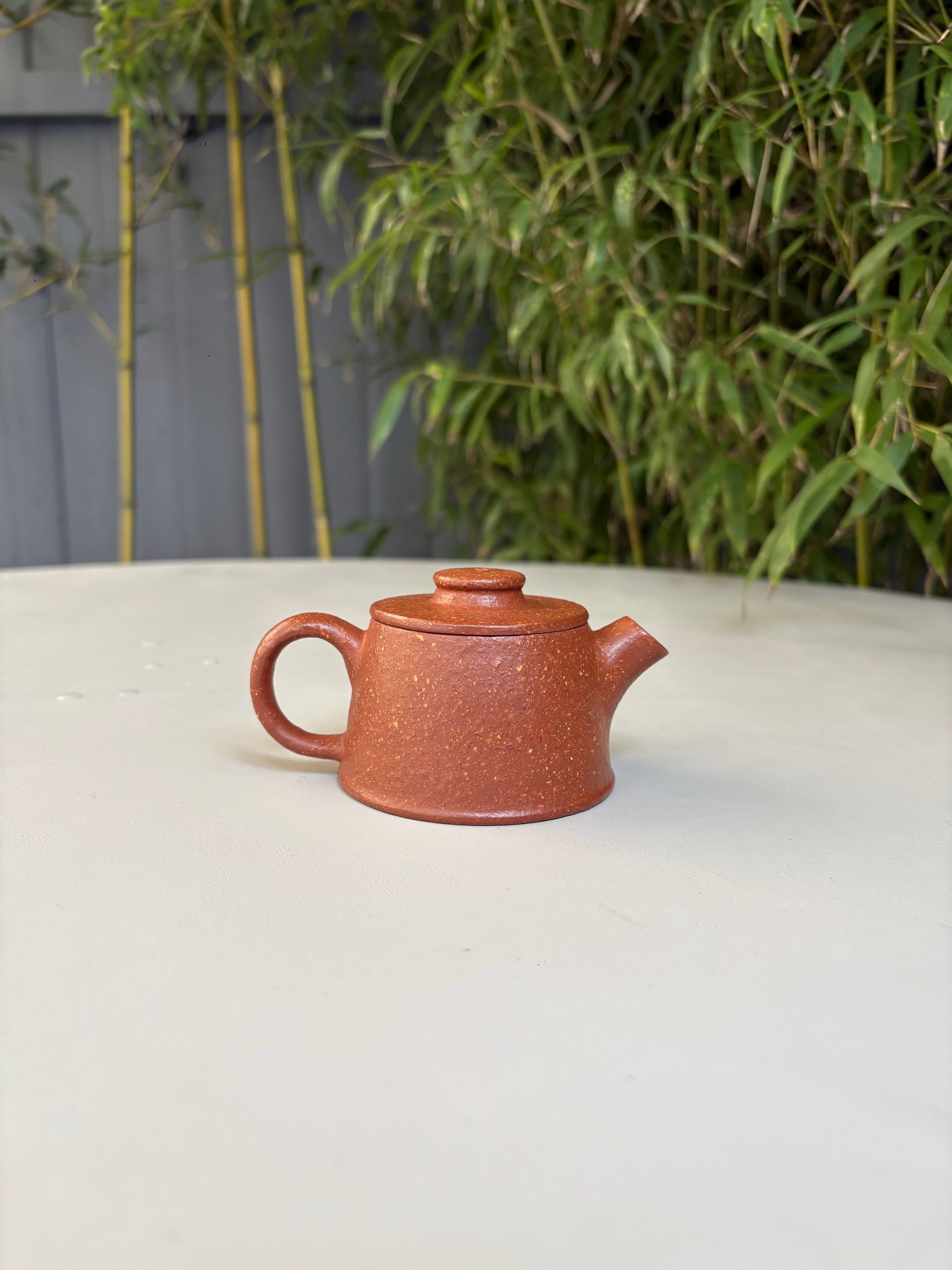 范泽锋高徒·邱爽紫砂潜力重器《汉瓦壶》是您礼藏皆宜的高端艺术品👍  ——原矿优质降坡泥·100cc