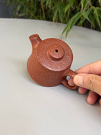 范泽锋高徒·邱爽紫砂潜力重器《汉瓦壶》是您礼藏皆宜的高端艺术品👍  ——原矿优质降坡泥·100cc
