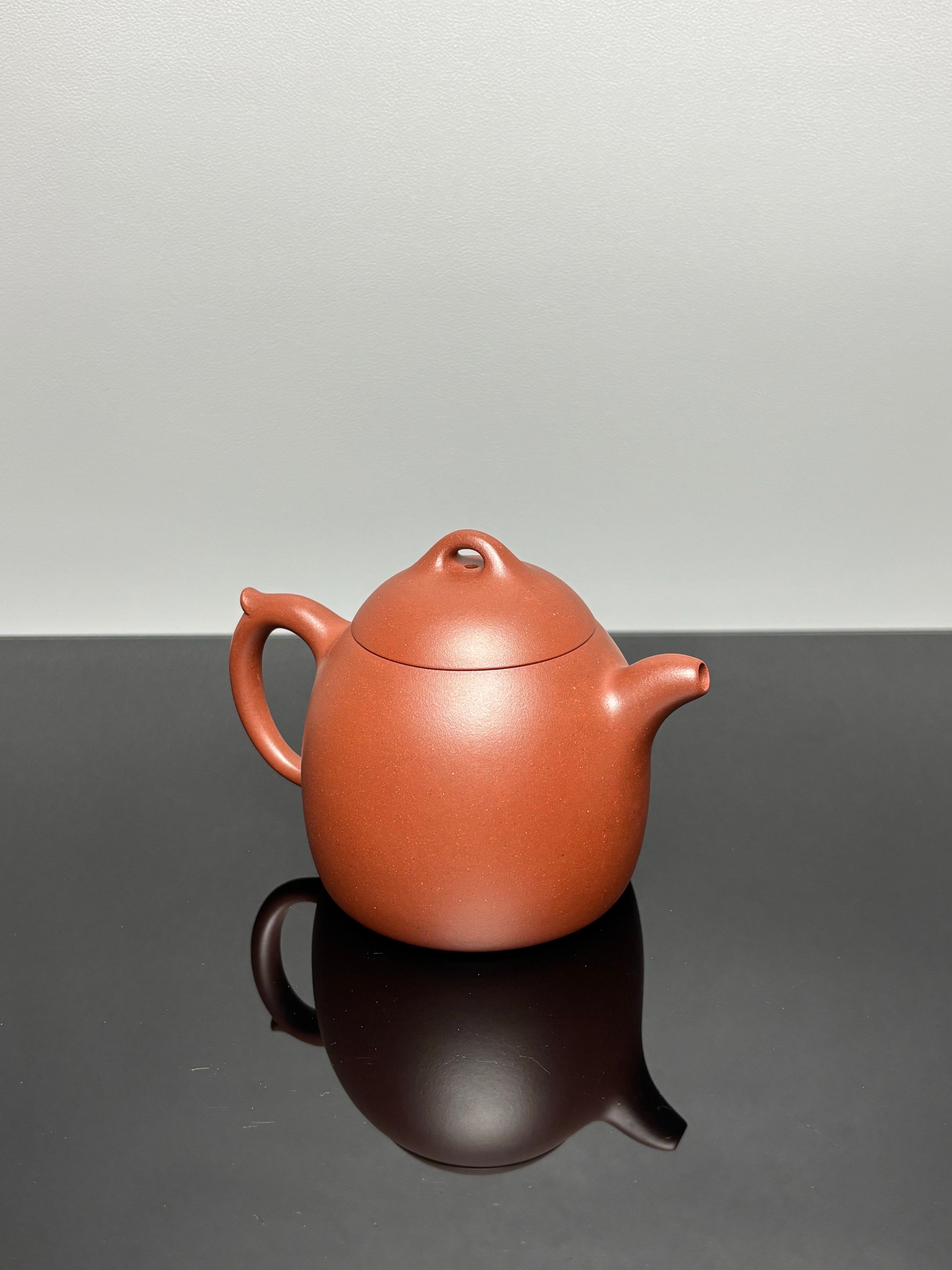 范泽锋高徒·邱爽紫砂潜力重器《秦权壶》｜礼藏皆宜高端艺术臻品👍——原矿优质底槽清·350cc