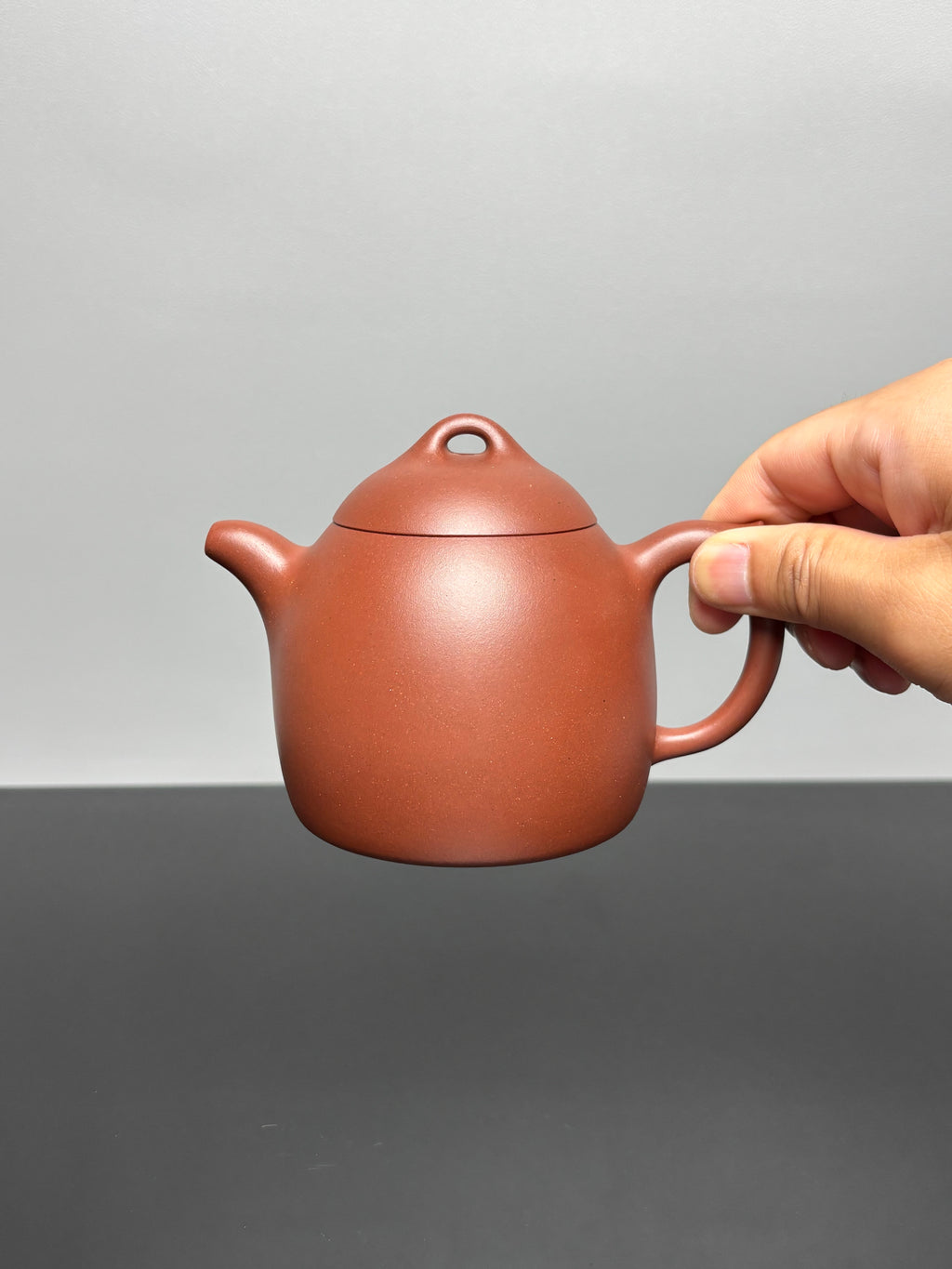 范泽锋高徒·邱爽紫砂潜力重器《秦权壶》｜礼藏皆宜高端艺术臻品👍——原矿优质底槽清·350cc
