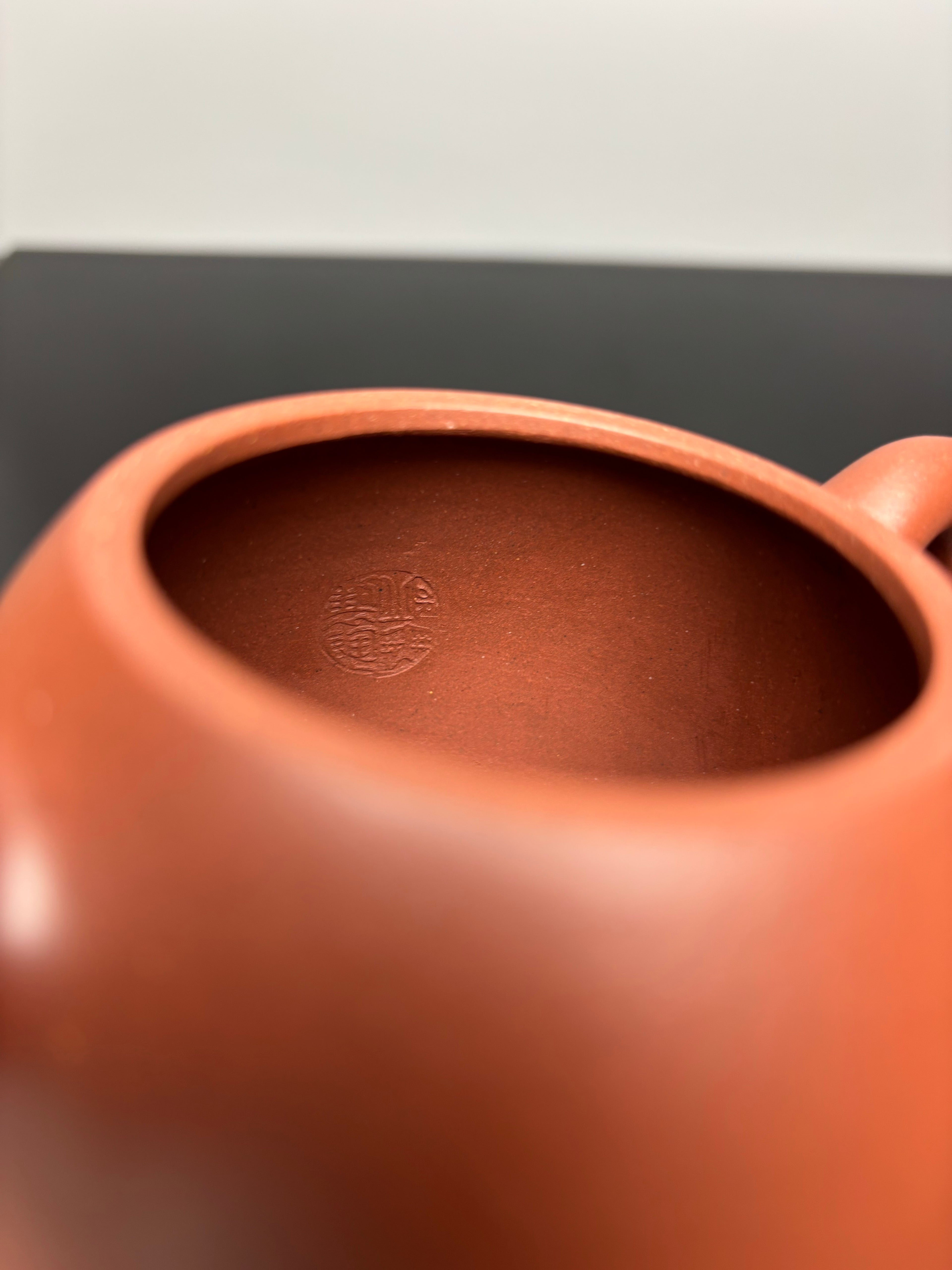 范泽锋高徒·邱爽紫砂潜力重器《秦权壶》｜礼藏皆宜高端艺术臻品👍——原矿优质底槽清·350cc