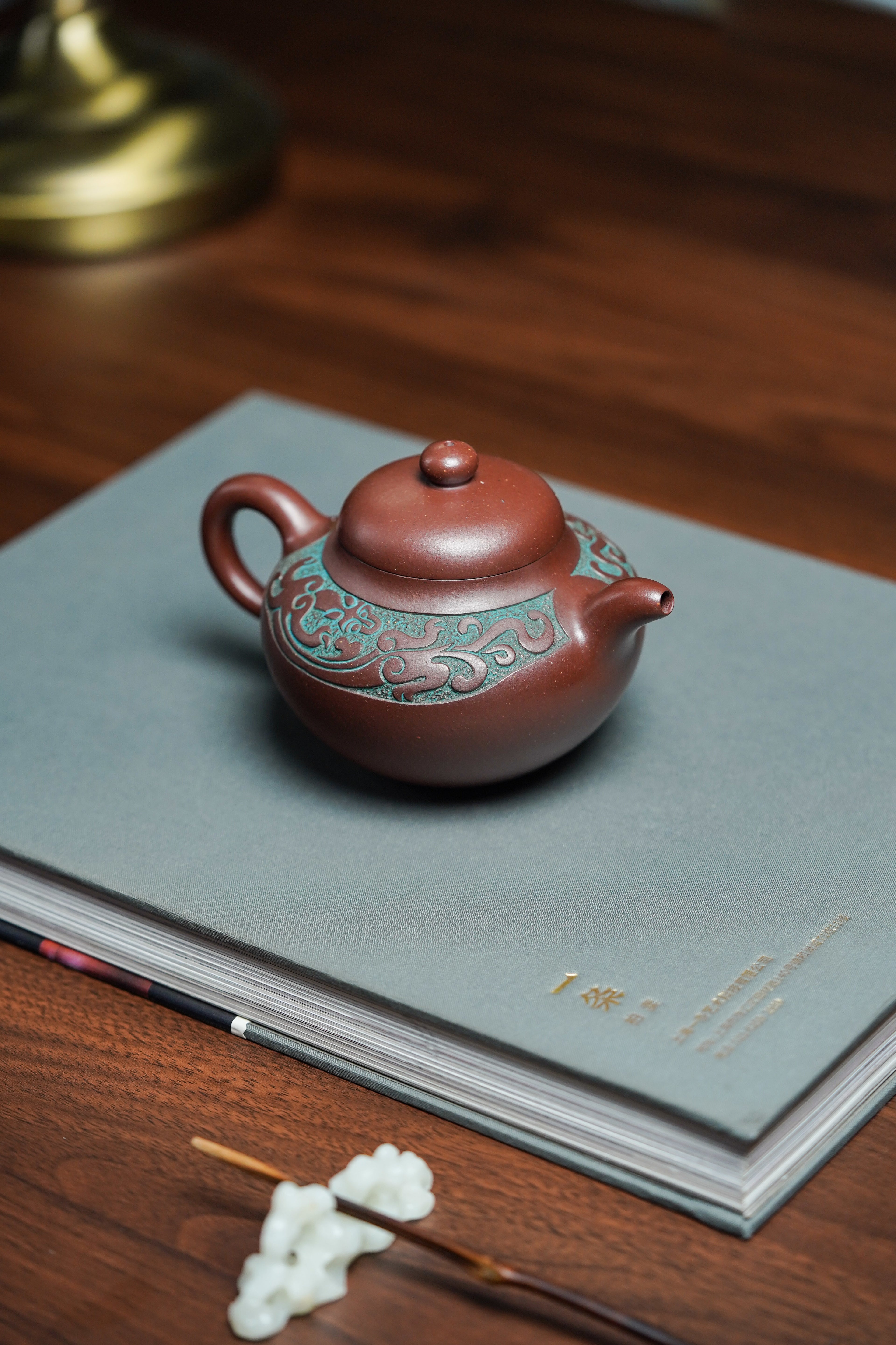 国大师邱玉林亲制｜顶奢稀有传世臻品《螭龙福圆壶》——原矿优质底槽清·260cc ——中国陶瓷艺术大师·邱玉林·亲制