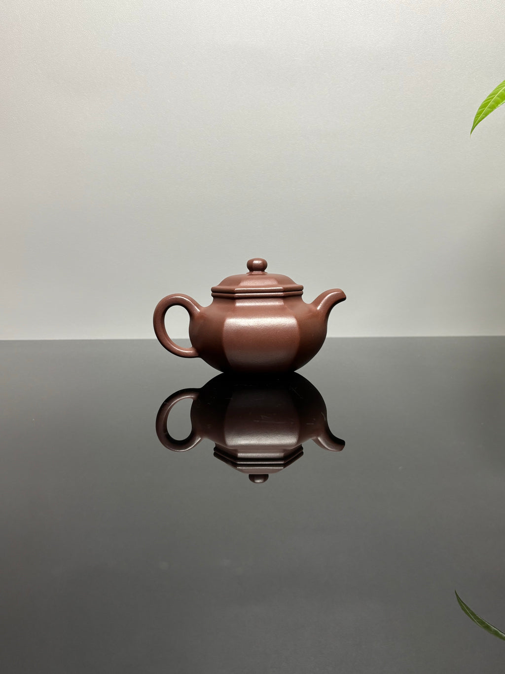 沈更轶大师巅峰之作【六方仿古壶】——原矿优质老紫泥·200cc ——正高级工艺美术师·沈更轶 亲制孤品