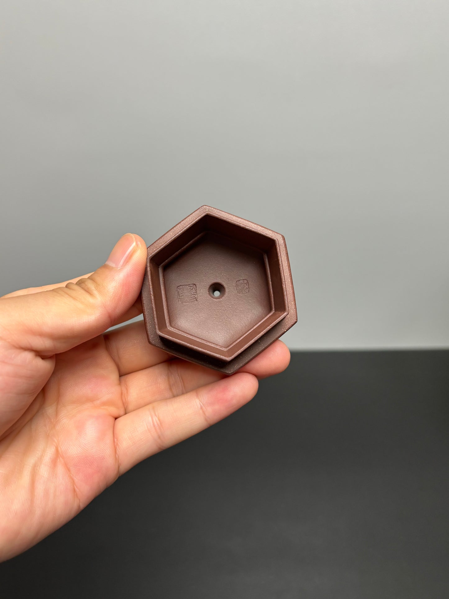 沈更轶大师巅峰之作【六方仿古壶】——原矿优质老紫泥·200cc ——正高级工艺美术师·沈更轶 亲制孤品
