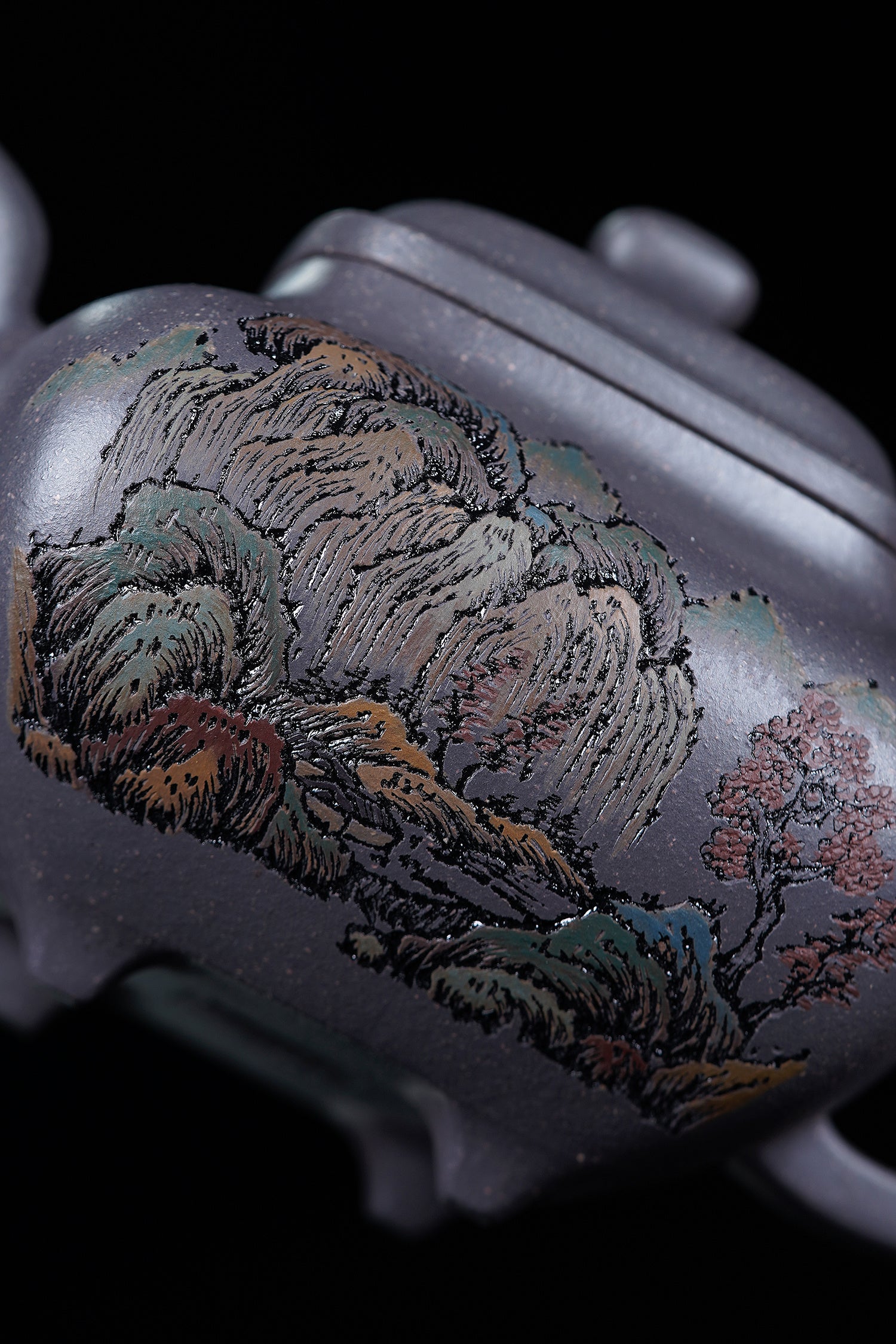 紫砂界彩刻山水标杆·李峰臻品《传炉壶》礼藏双绝 传世重器！  ——原矿优质天清泥·300cc
