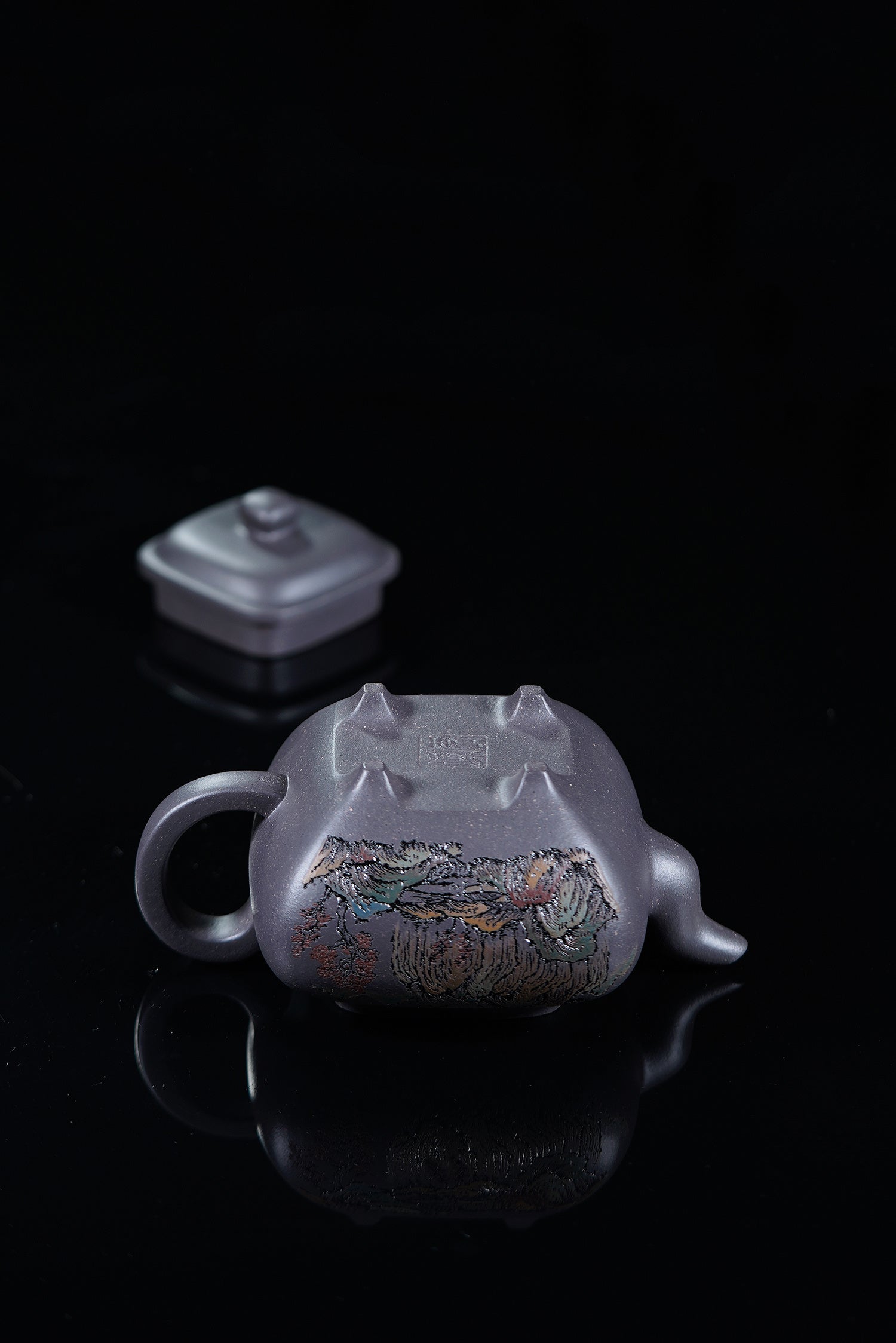 紫砂界彩刻山水标杆·李峰臻品《传炉壶》礼藏双绝 传世重器！  ——原矿优质天清泥·300cc