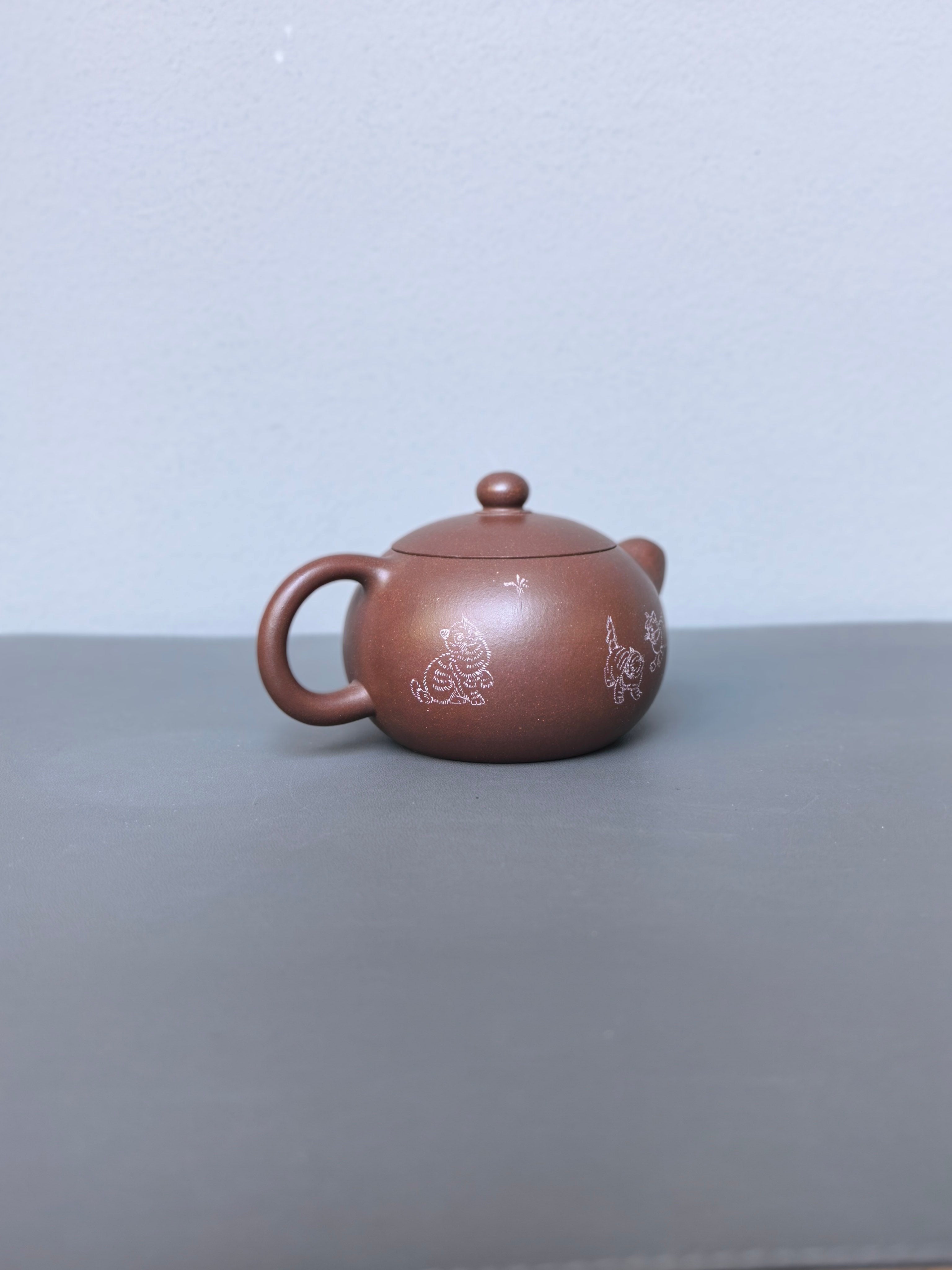 省大师吴培林高徒·王雅丽制【西施壶】世家传承·精工之作——泥料：原矿优质老紫泥·200cc