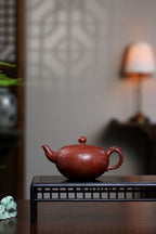 工艺师精品佳作推荐【龙珠】 原矿红降坡，约450cc，7孔出水 作者：潘老师 工艺美术师