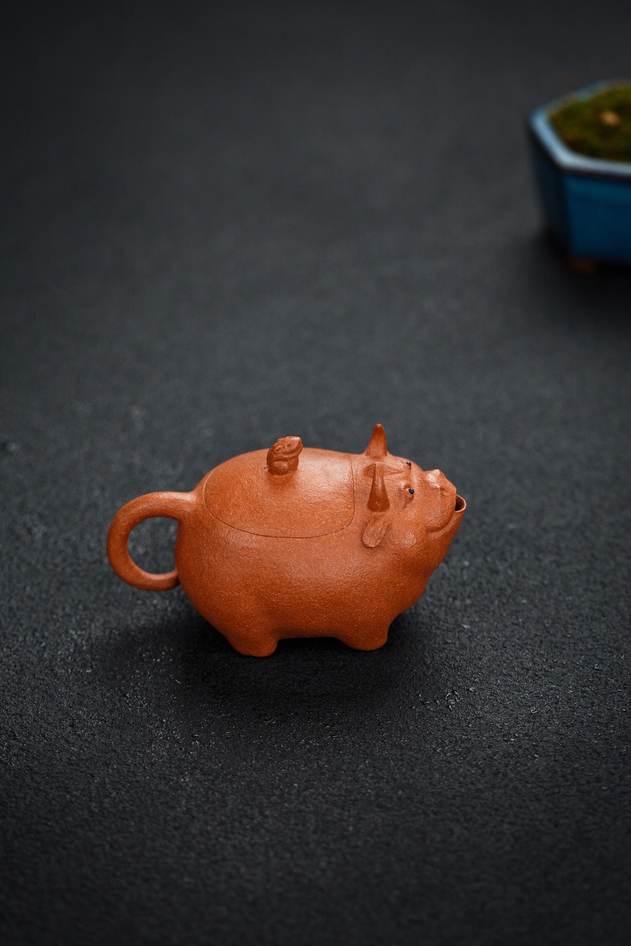 福牛🐮·【福禄寿喜财，金牛报春来】 精工款·180cc 实力派名家·焦勇 是壶亦是宠&nbsp; 优质降坡料制作