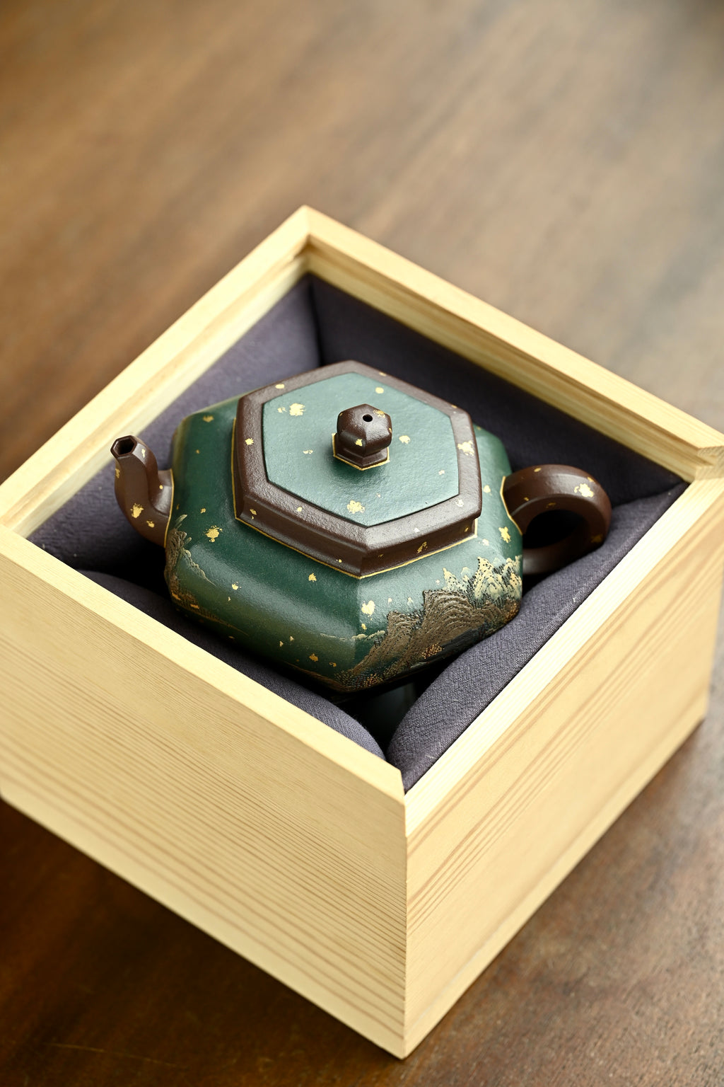 六方宫灯·全手工/六届全手工大赛一等奖高工施昌作品 /容量400cc/原矿底槽清
