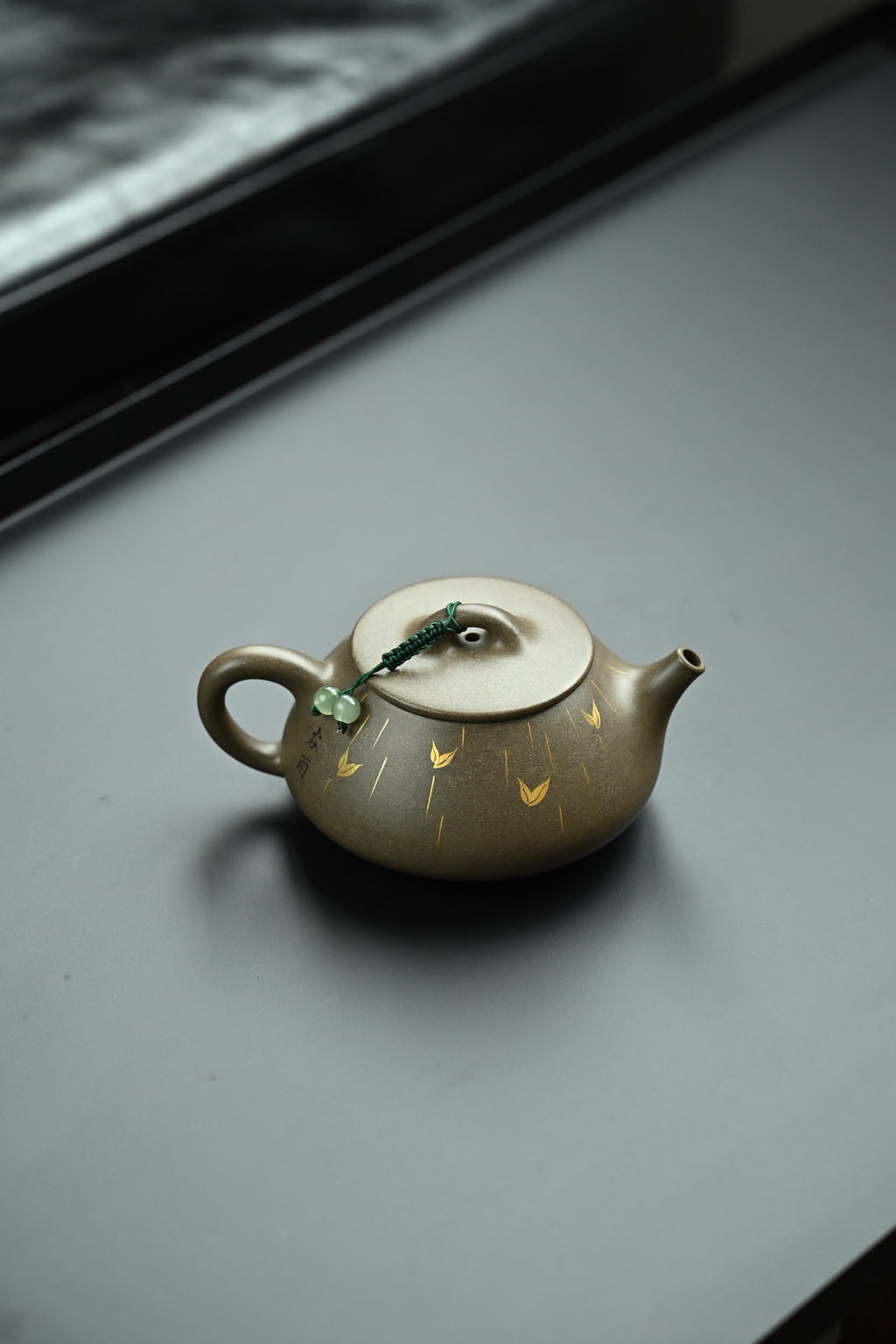 令瓢·谷雨/范泽锋夫人国高工汤宣武作品 /容量260cc/原矿青玉段