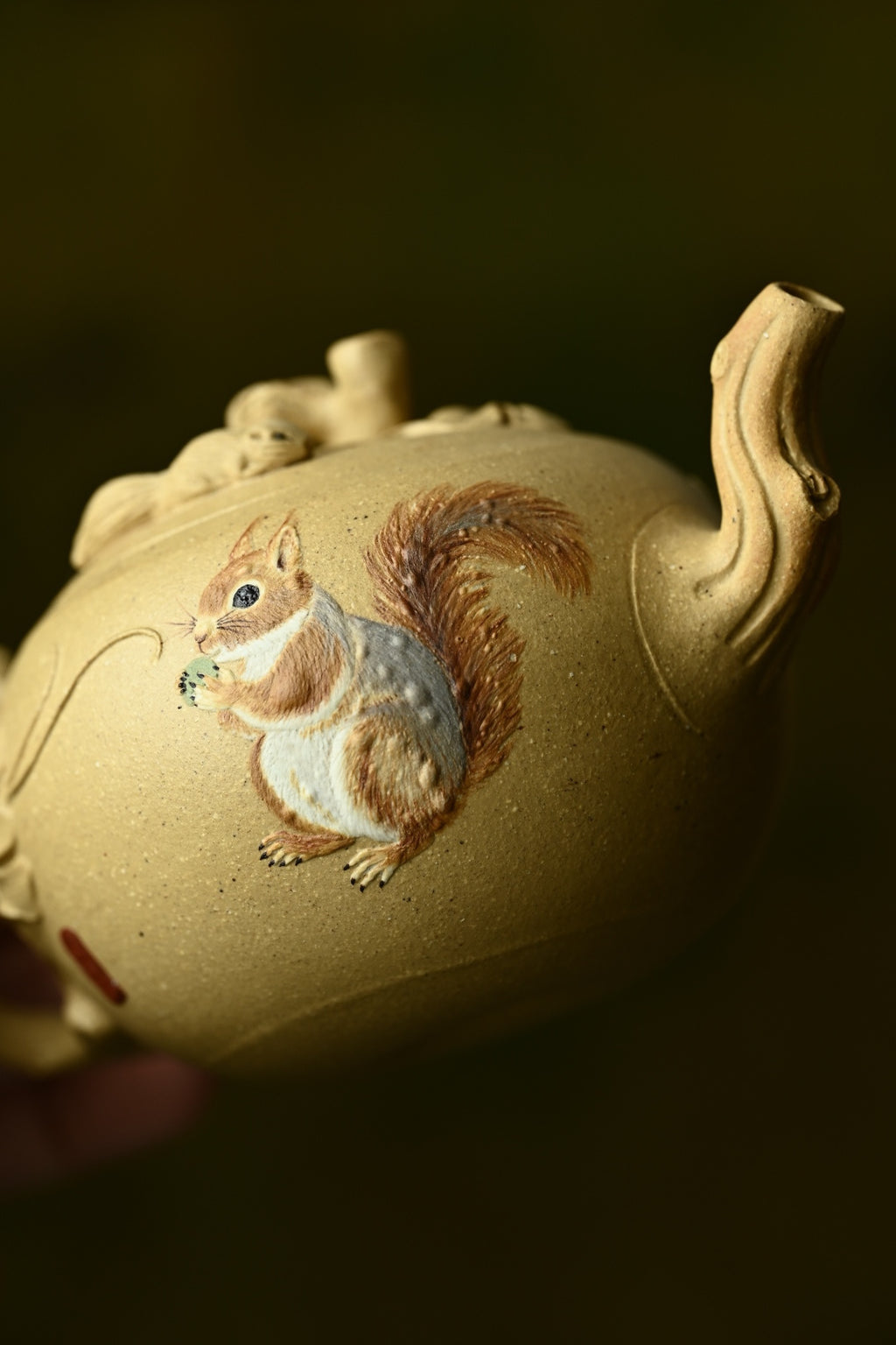 松鼠葡萄·全手工/容量150cc/原矿本绿 松鼠，活泼可爱，与葡萄一样，均有多子多孙的寓意