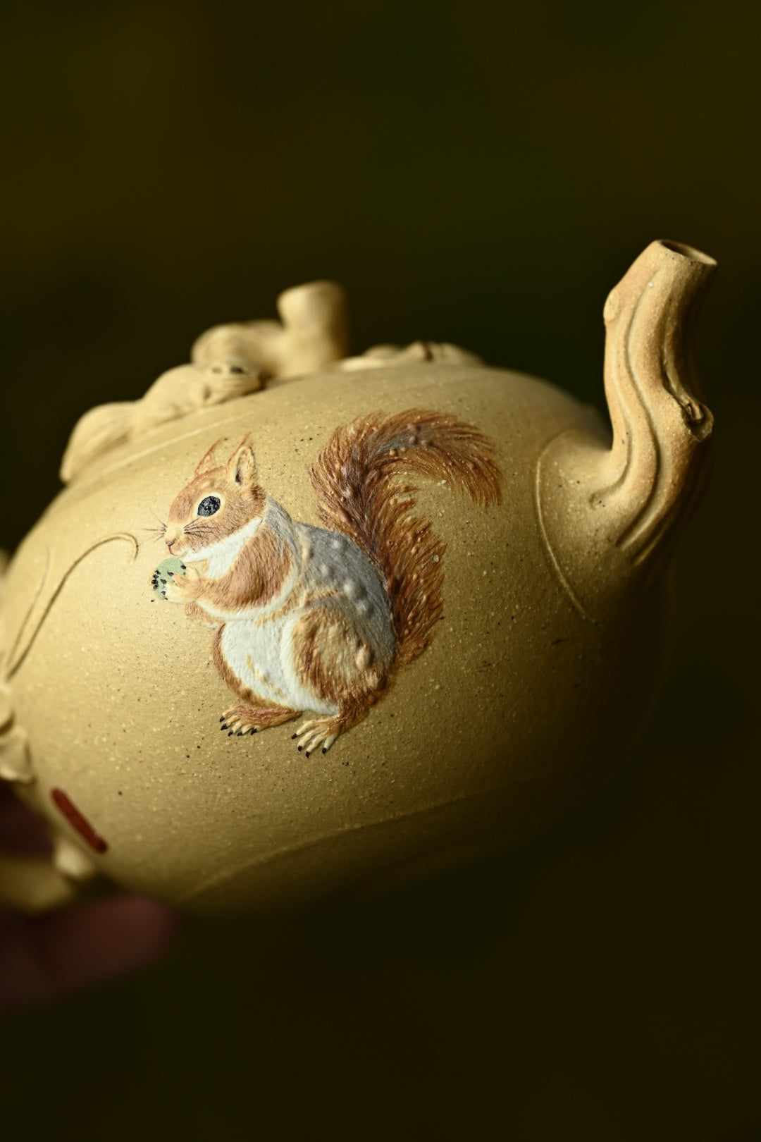 松鼠葡萄·全手工/容量150cc/原矿本绿 松鼠，活泼可爱，与葡萄一样，均有多子多孙的寓意