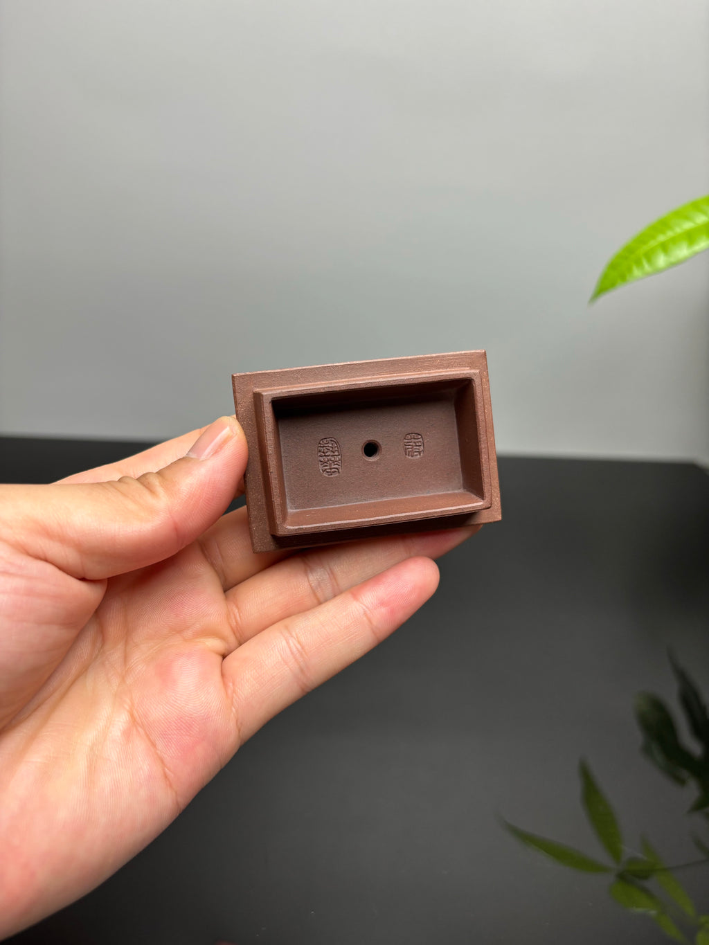 蒋蓉之女 传世花器｜蒋艺华·非遗紫砂巅峰重器《四水归堂·旺家提梁壶》收藏传世——原矿优质老紫泥·320cc