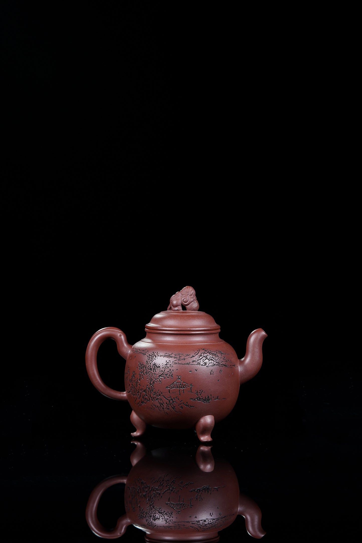 储立之大师传世典藏重器《云烟壶》是礼藏双宜首选的高端艺术品！  ——原矿优质 底槽清·390cc