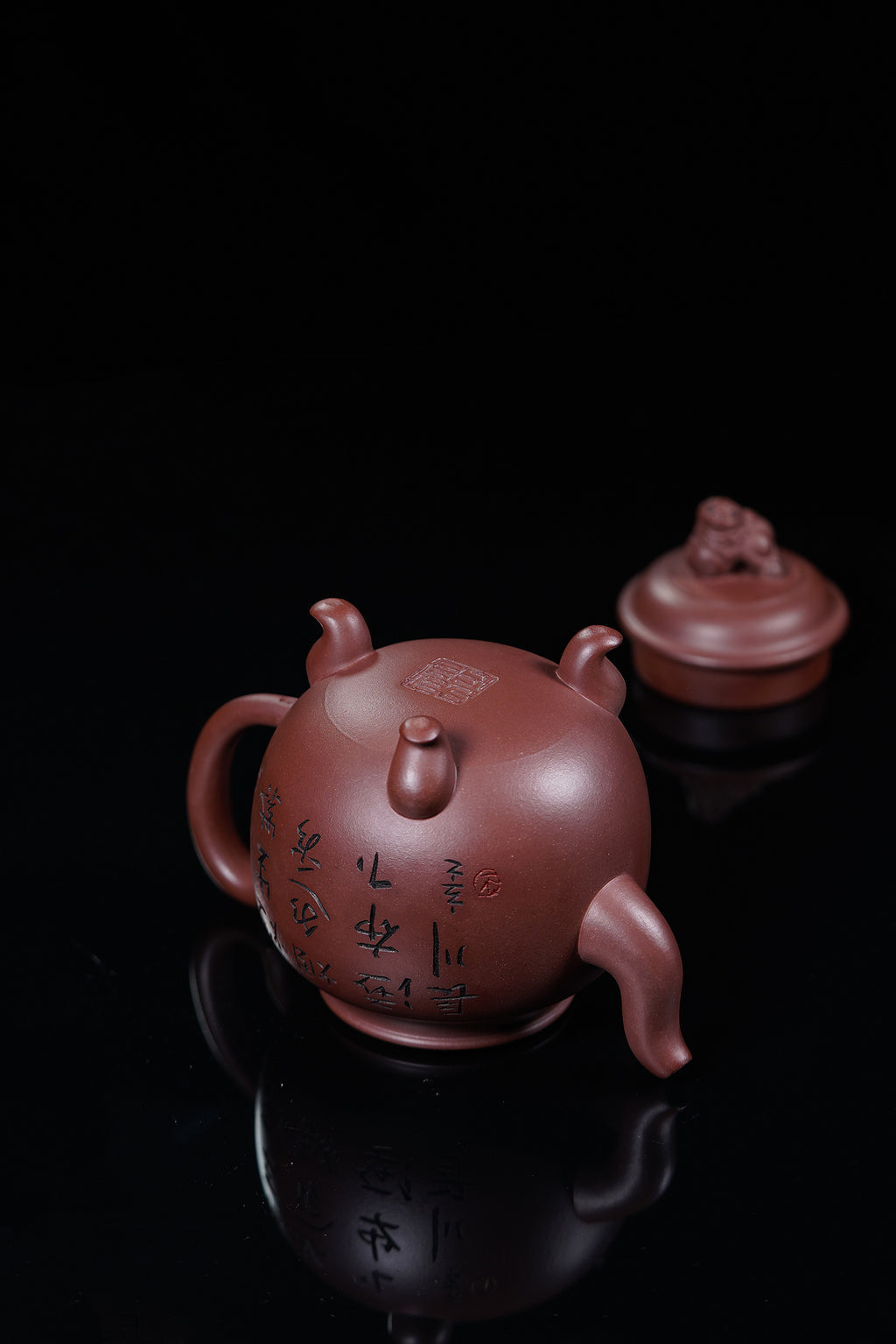 储立之大师传世典藏重器《云烟壶》是礼藏双宜首选的高端艺术品！  ——原矿优质 底槽清·390cc