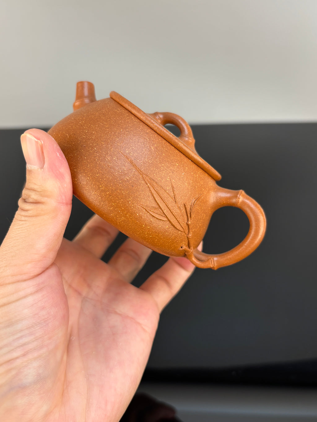 范泽锋高徒·邱爽紫砂潜力重器《竹节大口石瓢》—原矿优质金降坡·190cc