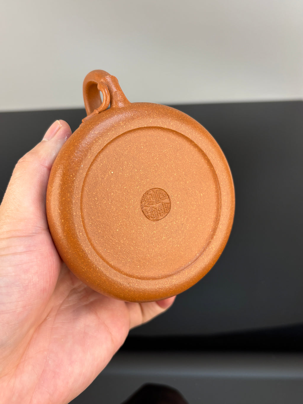 范泽锋高徒·邱爽紫砂潜力重器《竹节大口石瓢》—原矿优质金降坡·190cc