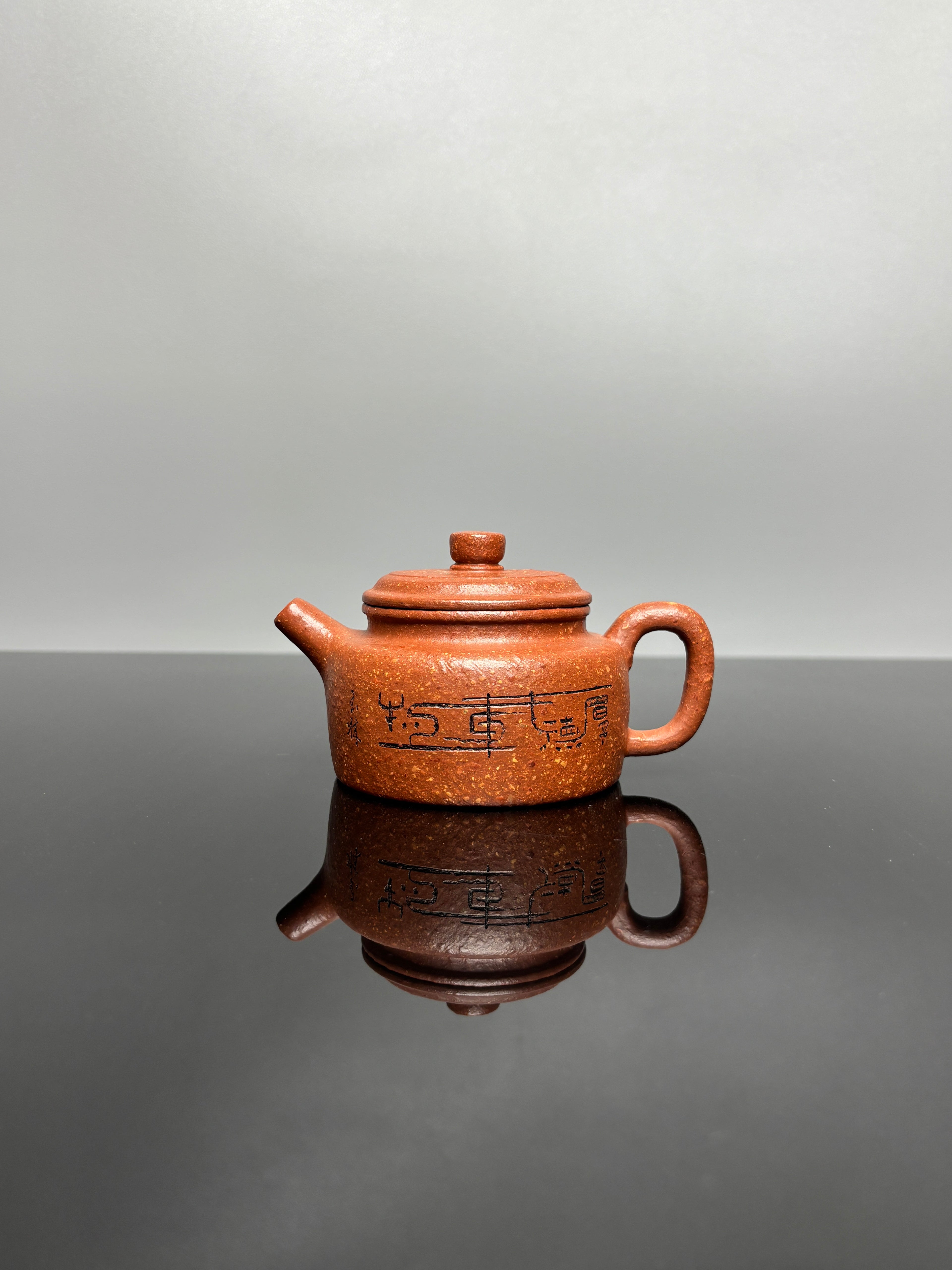 范泽锋高徒·邱爽紫砂潜力重器《德钟壶》——原矿优质降坡泥·180cc