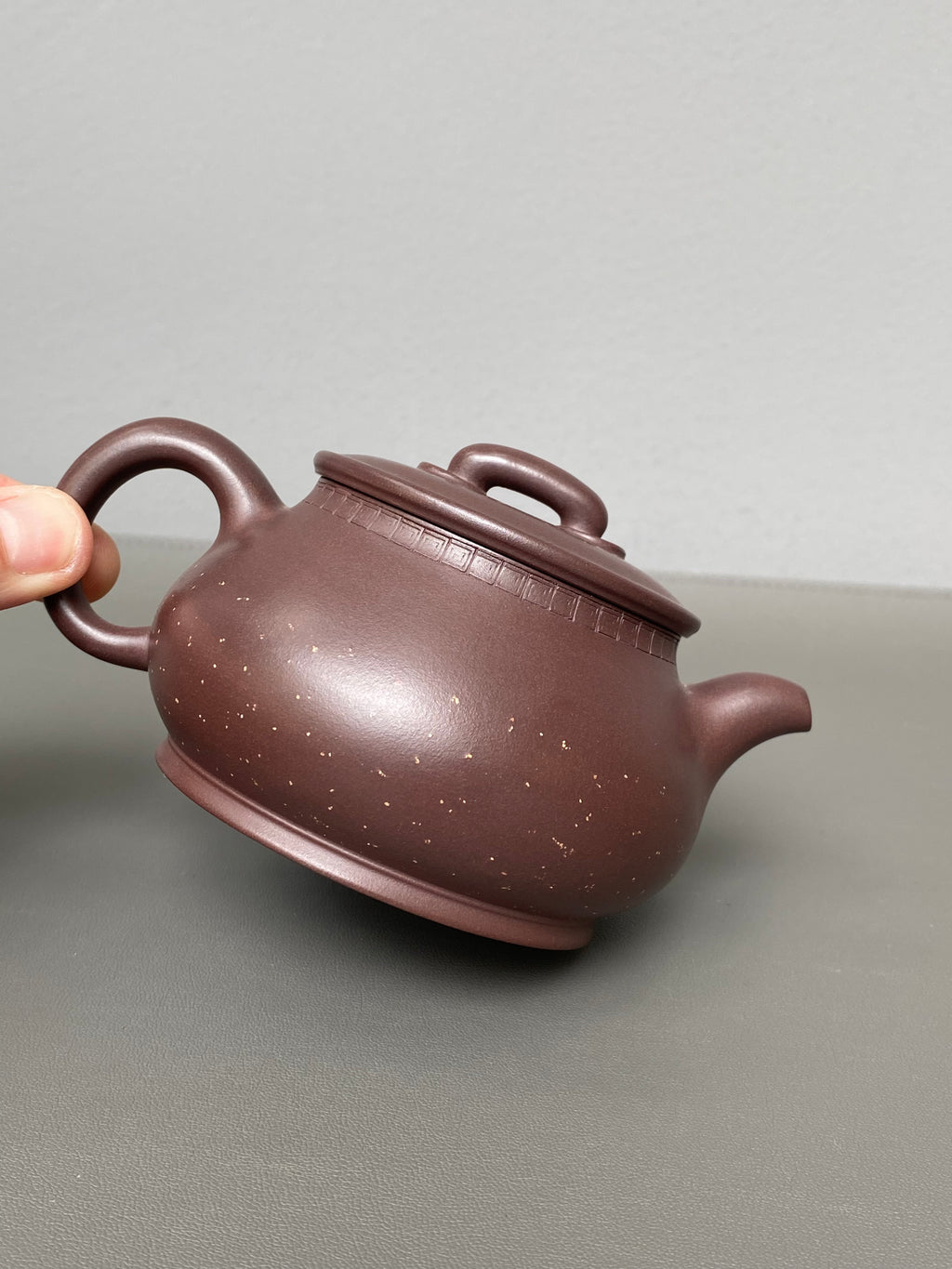 宜兴紫砂：原矿好工好料系列【守拙壶】 ——原矿优质紫泥铺砂·260cc ——紫砂艺术名家·宁辰（风华）