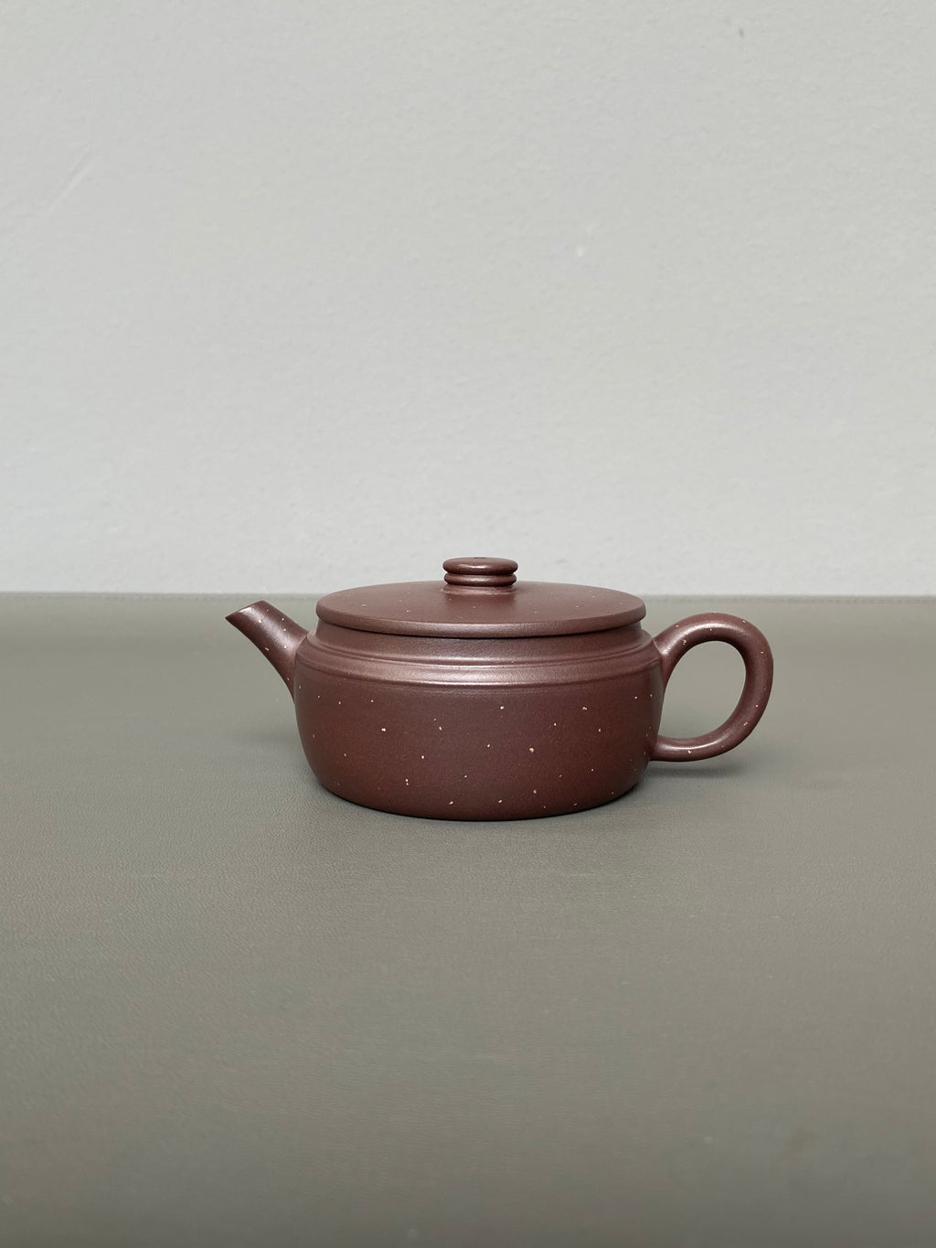 宜兴紫砂：原矿好工好料系列【汉瓦壶】——原矿优质紫泥铺砂·130cc ——紫砂艺术名家·宁辰（风华）