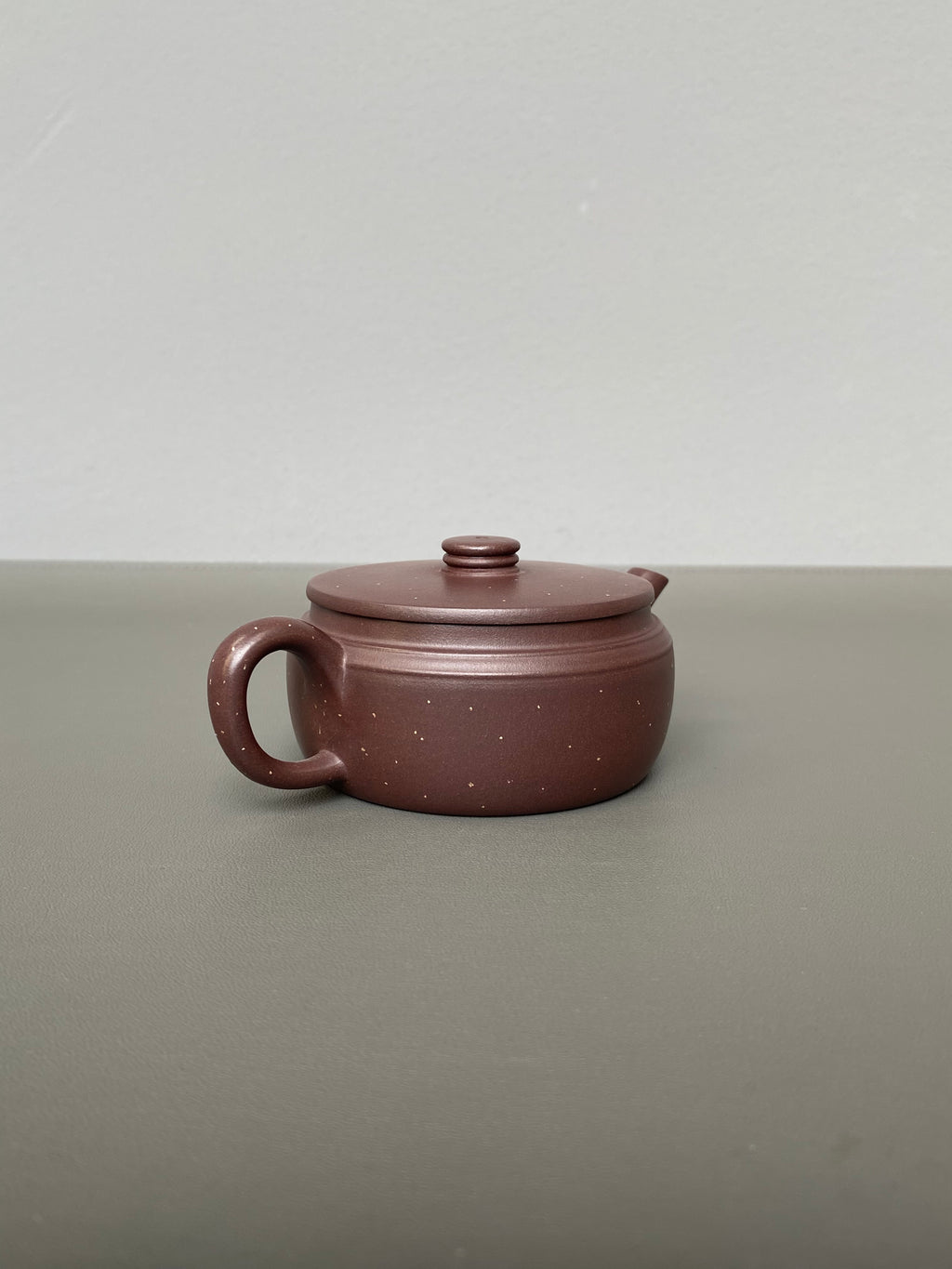 宜兴紫砂：原矿好工好料系列【汉瓦壶】——原矿优质紫泥铺砂·130cc ——紫砂艺术名家·宁辰（风华）