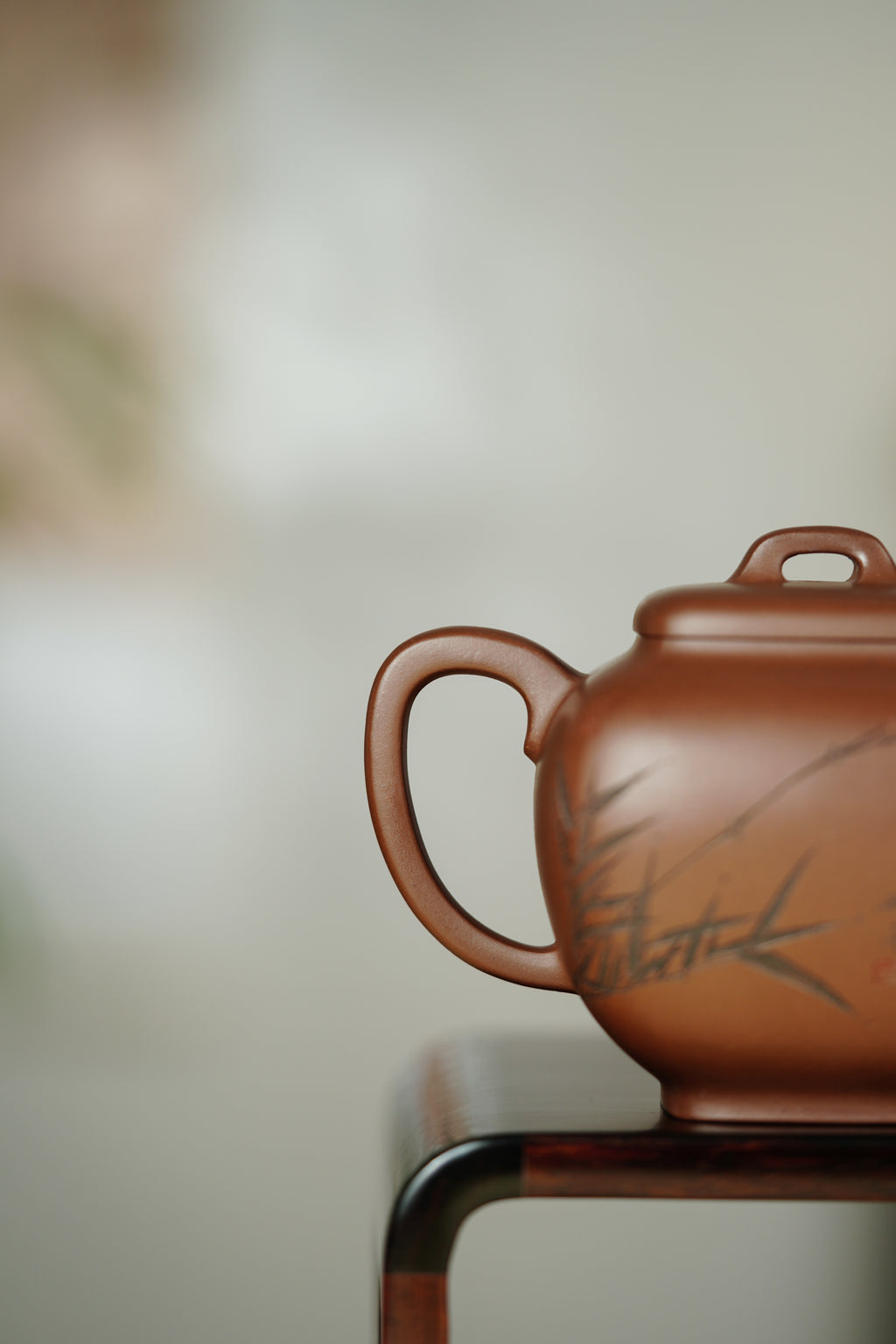 大生壶第四代嫡传·范秀芳紫砂臻品《四方宫灯壶》传世收藏·礼赠双绝重器！  ——原矿优质底槽清·300cc
