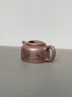 ·李峰臻品《牛盖莲子壶》礼藏双绝 传世雅器 ——原矿优质老紫泥·280cc ——国大师吴鸣高徒·李峰亲工