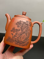 杨喜雨大师顶流臻品《高四方壶》十二生肖虎——原矿优质底槽清·350cc