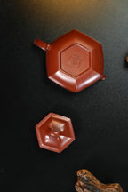 紫砂界80后方器巨匠巅峰臻品《六方灵珠壶》甄选原矿优质大红袍·170cc，料工合一、品质顶级