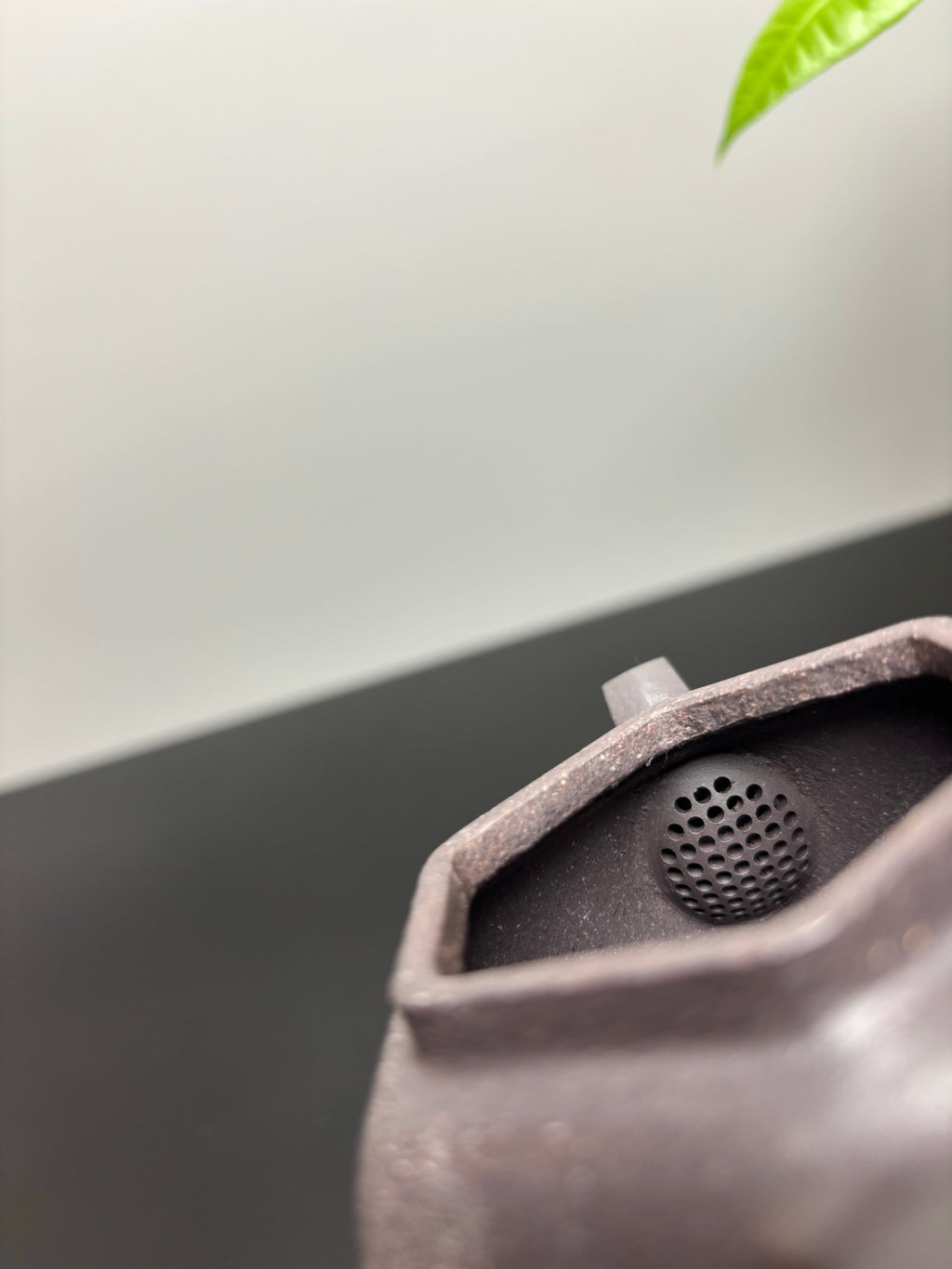 紫砂界80后方器巨匠巅峰臻品《六方怀隐壶》甄选原矿优质天青泥·180cc，料工合一、品质顶级