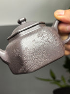 紫砂界80后方器巨匠巅峰臻品《六方怀隐壶》甄选原矿优质天青泥·180cc，料工合一、品质顶级