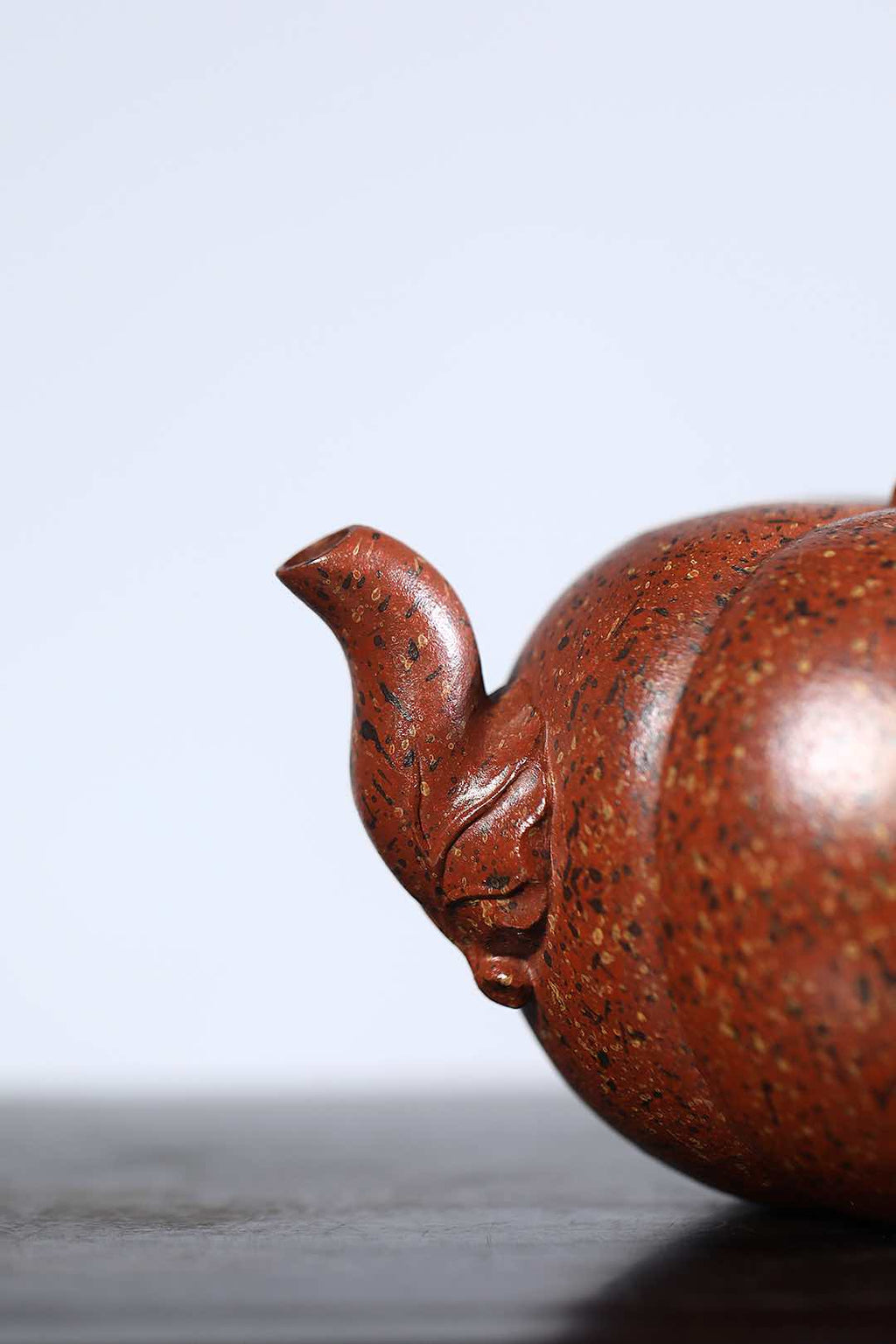 蒋艺华·非遗紫砂巅峰重器《七彩南瓜壶》收藏传世·高端礼赠艺术珍品！——原矿优质红降坡·250cc