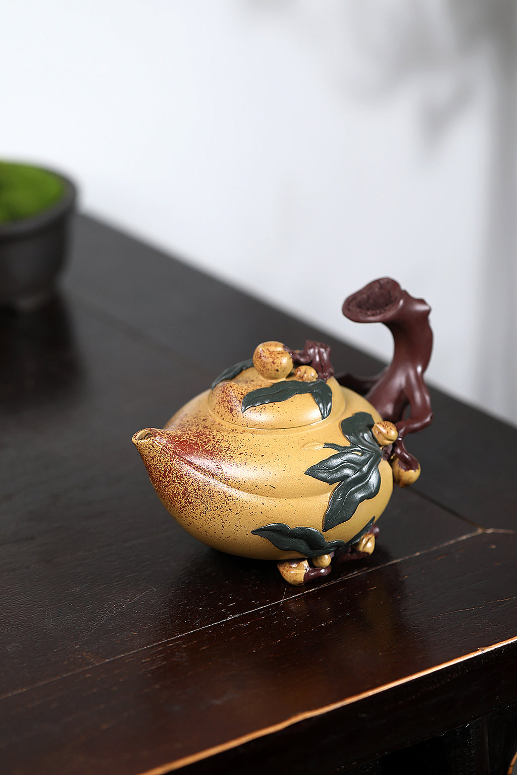 蒋艺华·非遗紫砂巅峰重器《圣桃壶》——原矿优质黄金段泥·300cc ——中国传统陶瓷艺术大师·蒋艺华 制