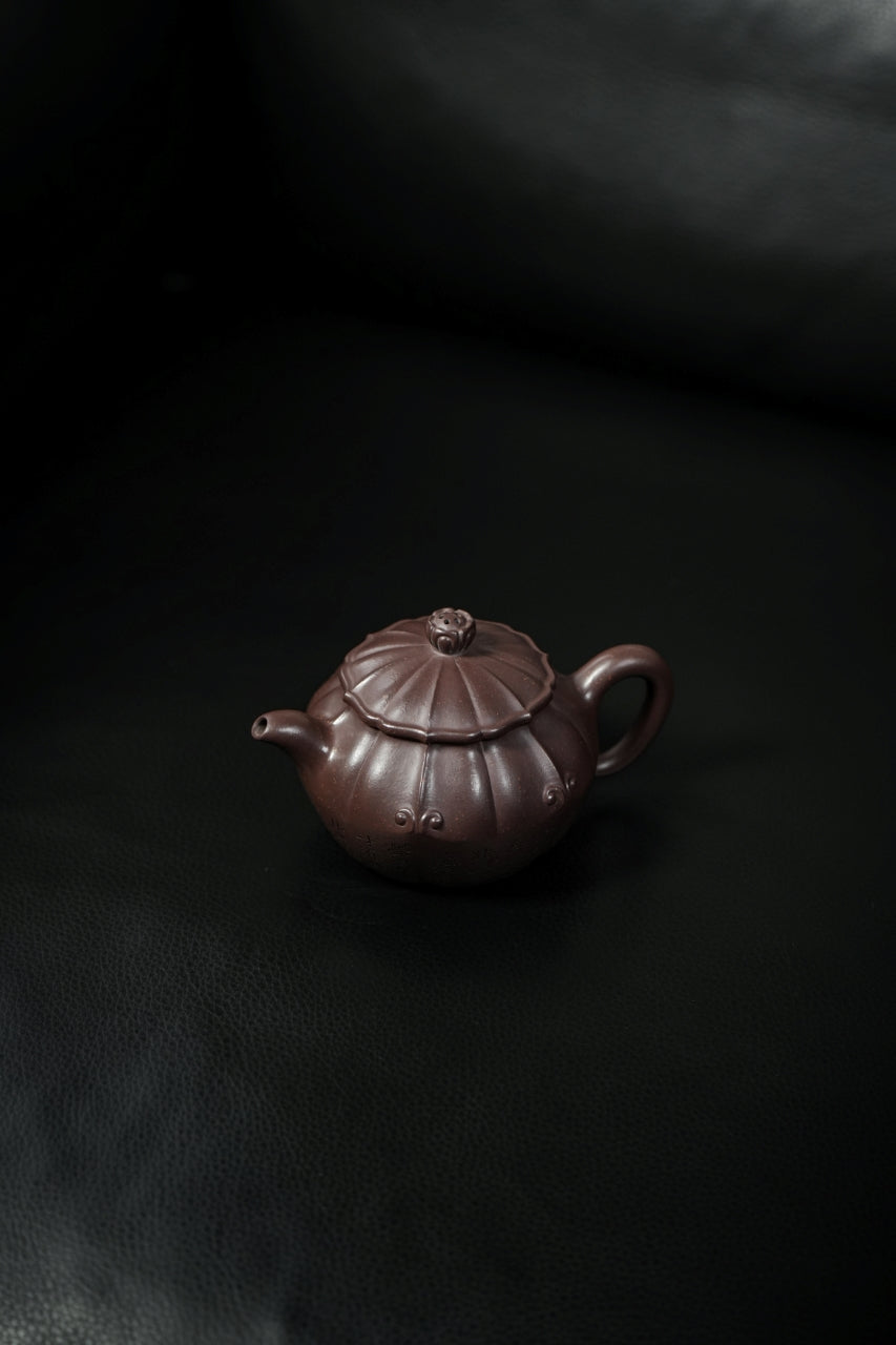 范大生嫡脉｜范秀芳制 范伟群装饰｜双省大师联诀紫砂臻品《夏露壶》——原矿优质古天青·130cc（入册款代表作）