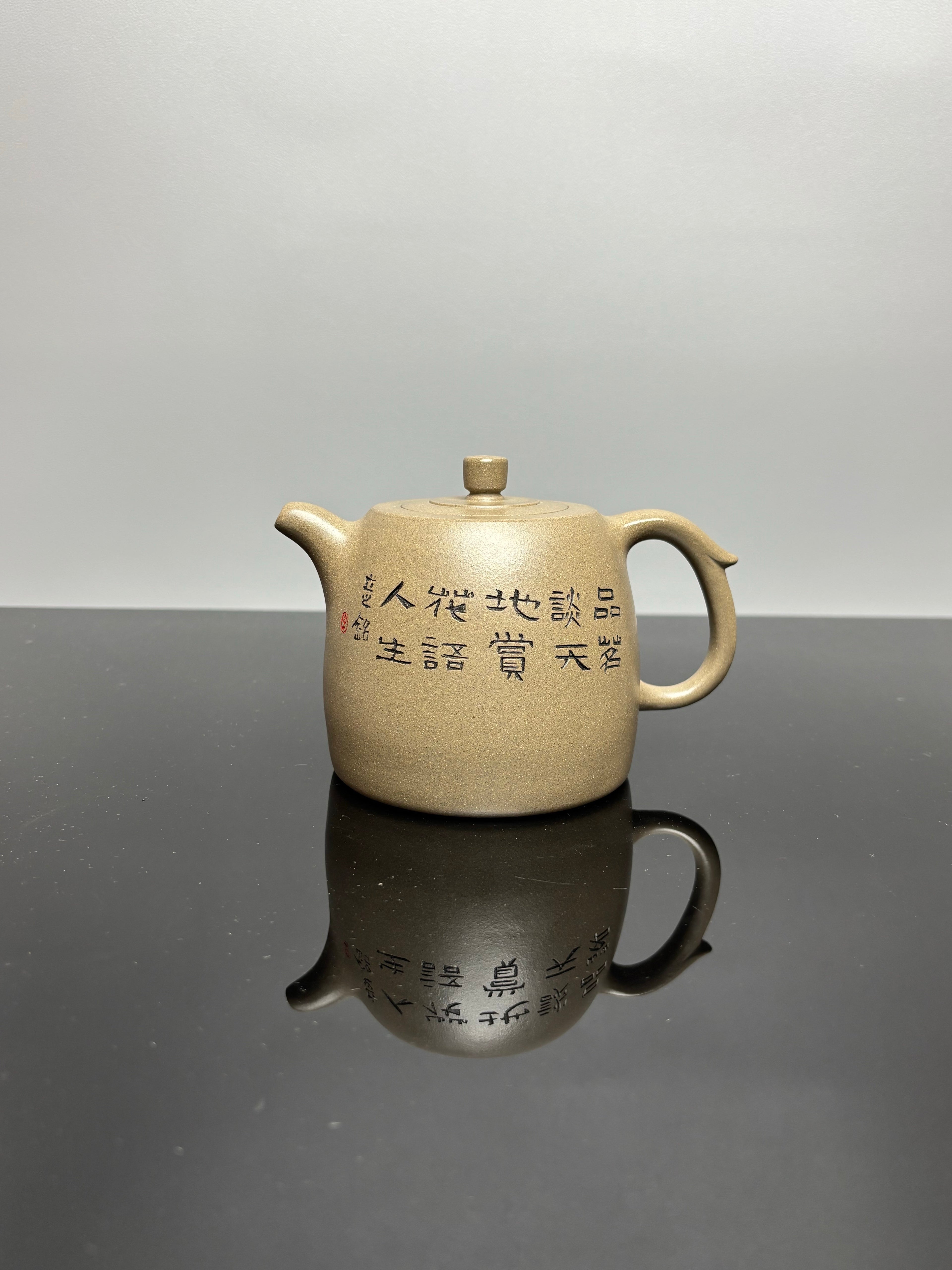 立之紫砂 礼藏至尊｜储立之大师传世典藏重器《高井栏壶》——原矿优质 蟹壳青·500cc