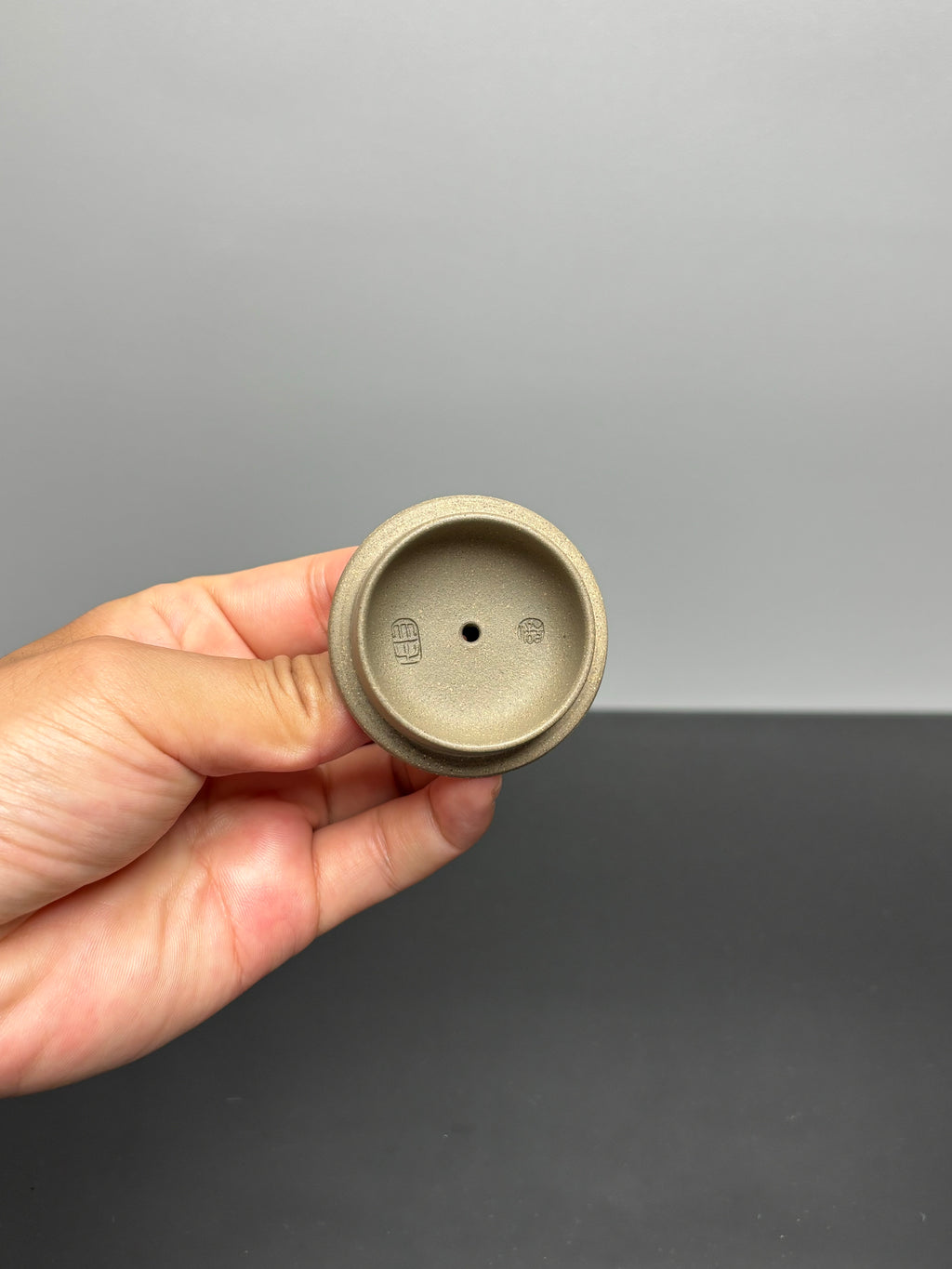 立之紫砂 礼藏至尊｜储立之大师传世典藏重器《高井栏壶》——原矿优质 蟹壳青·500cc